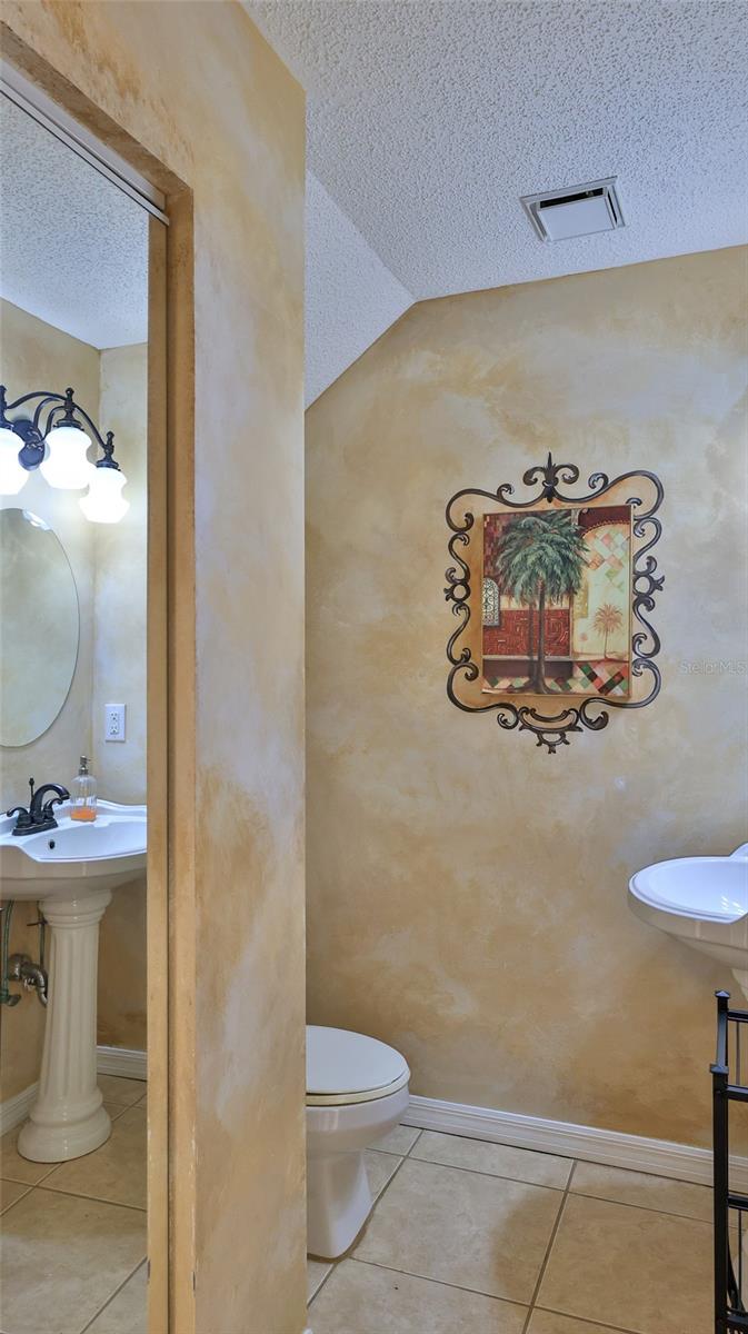 1 FOX HOLLOW DR, ORMOND BEACH, FL, 32174