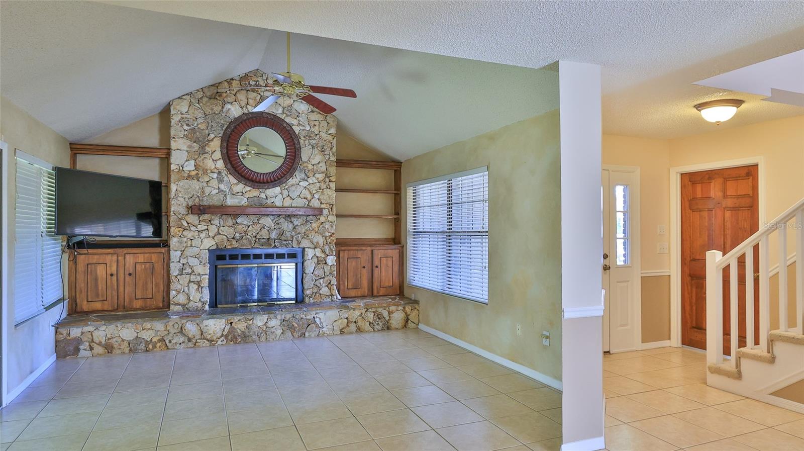 1 FOX HOLLOW DR, ORMOND BEACH, FL, 32174