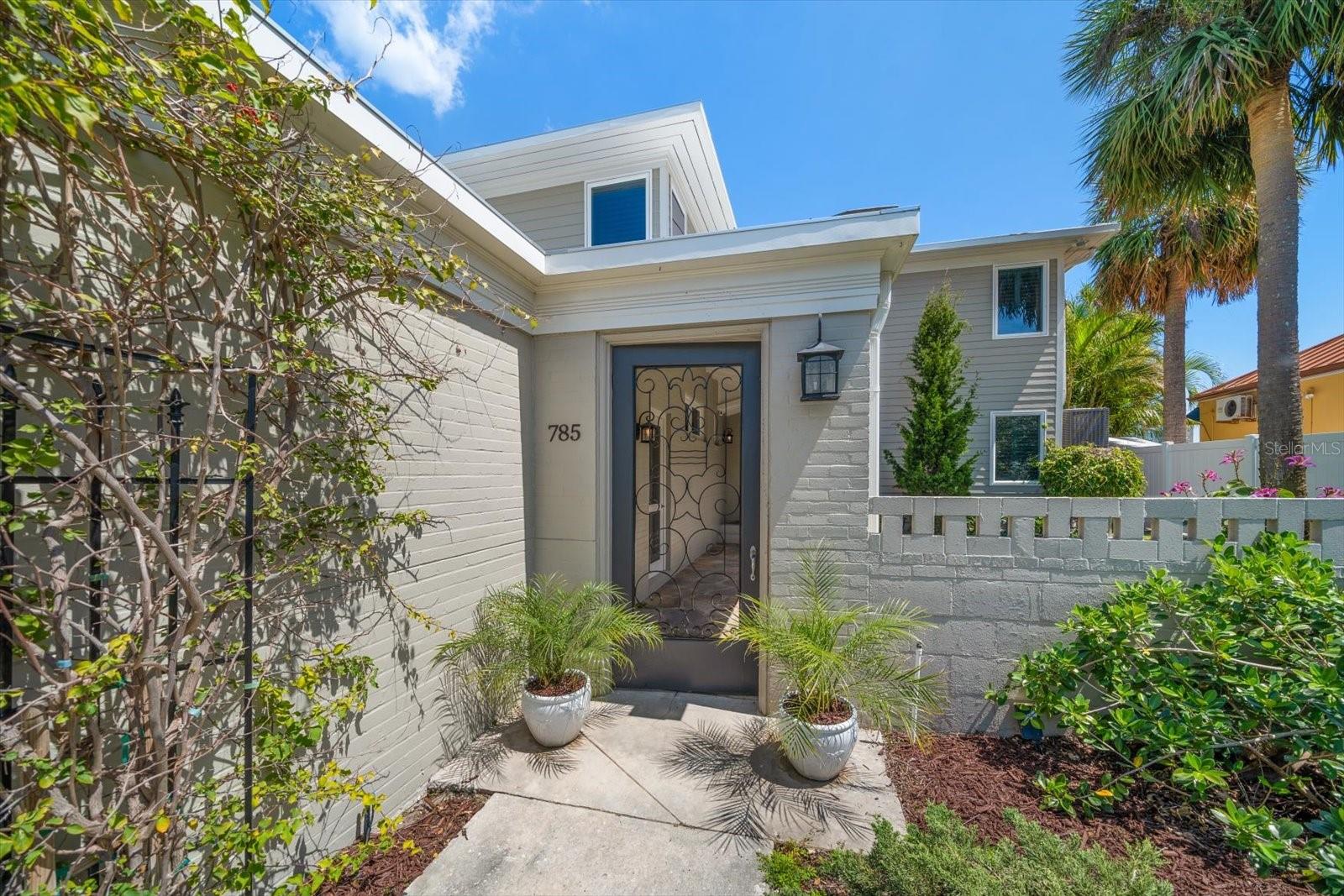 785 BAY ESPLANADE, CLEARWATER BEACH, FL, 33767