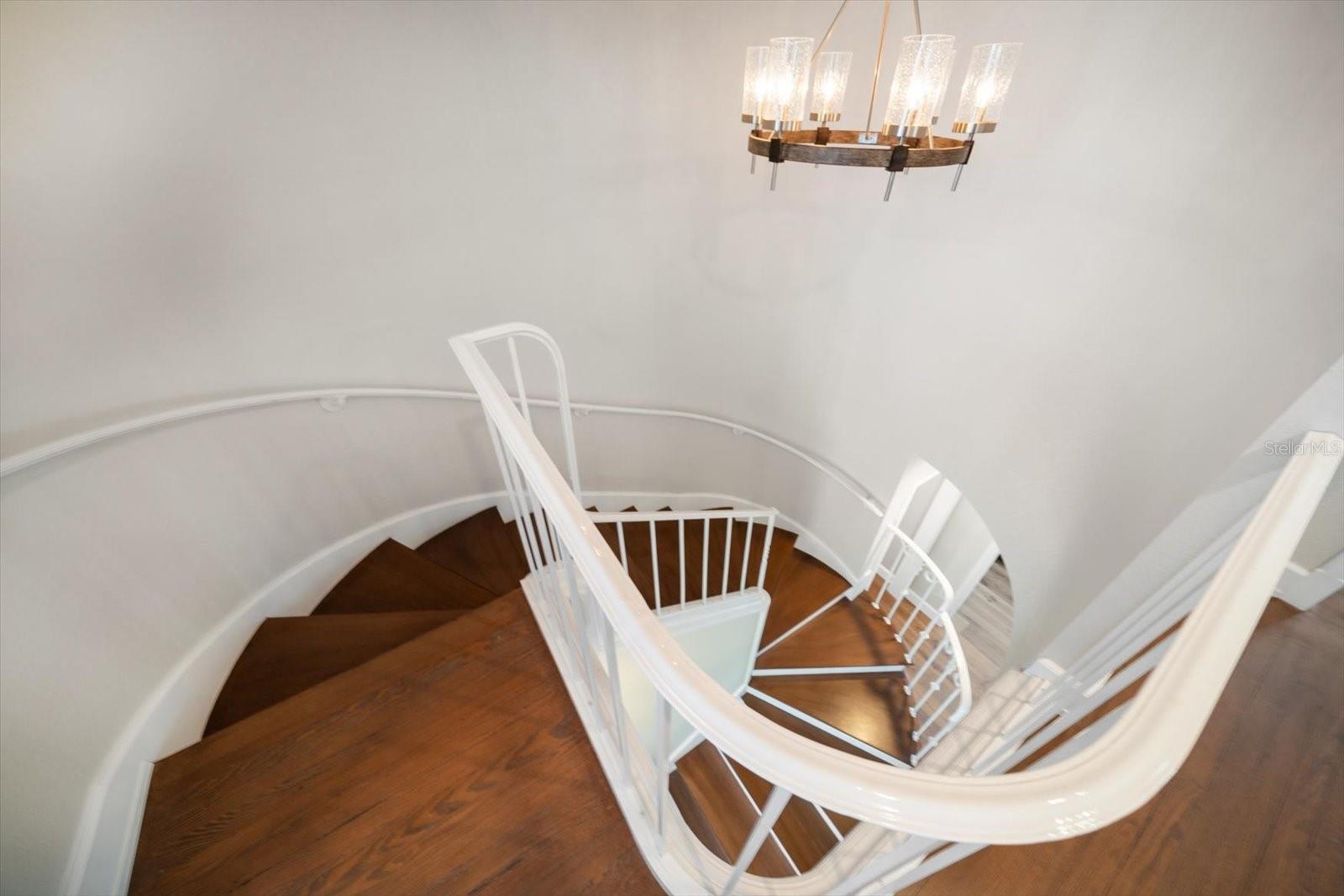 785 BAY ESPLANADE, CLEARWATER BEACH, FL, 33767