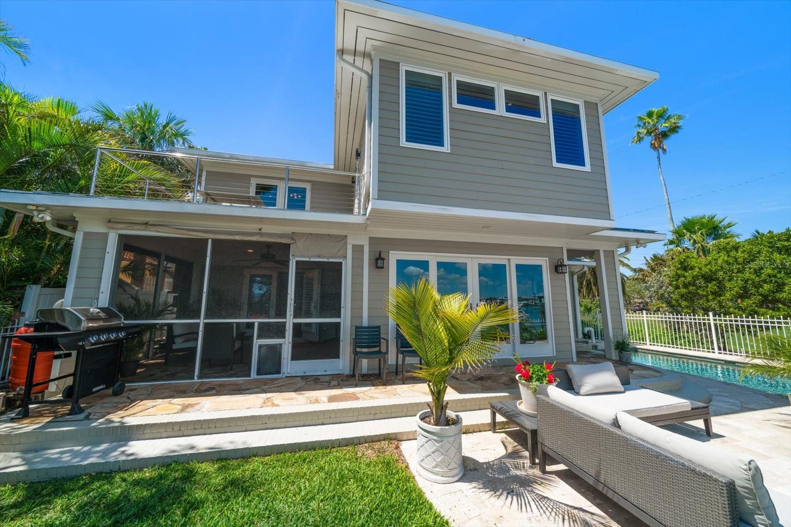 785 BAY ESPLANADE, CLEARWATER BEACH, FL, 33767