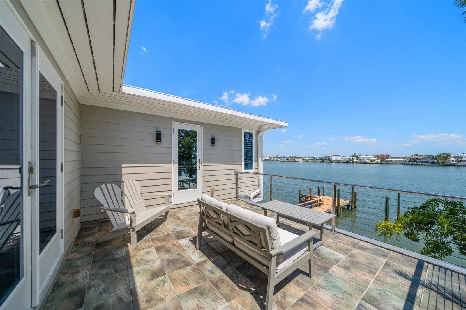 785 BAY ESPLANADE, CLEARWATER BEACH, FL, 33767