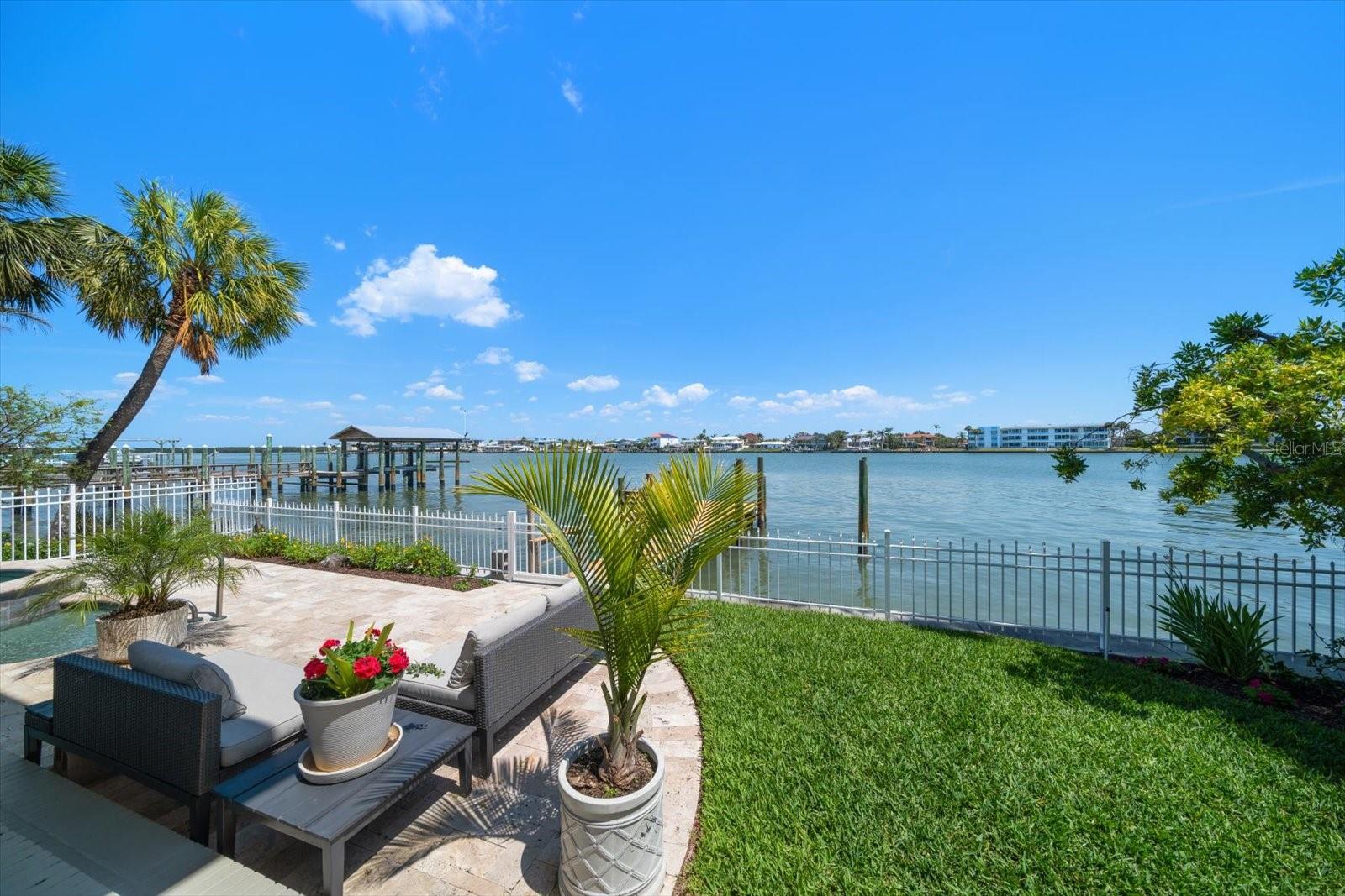 785 BAY ESPLANADE, CLEARWATER BEACH, FL, 33767