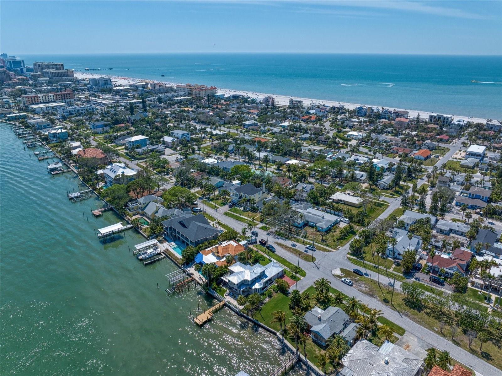 785 BAY ESPLANADE, CLEARWATER BEACH, FL, 33767