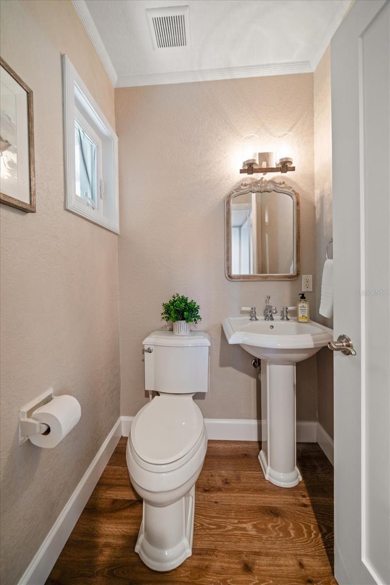 785 BAY ESPLANADE, CLEARWATER BEACH, FL, 33767