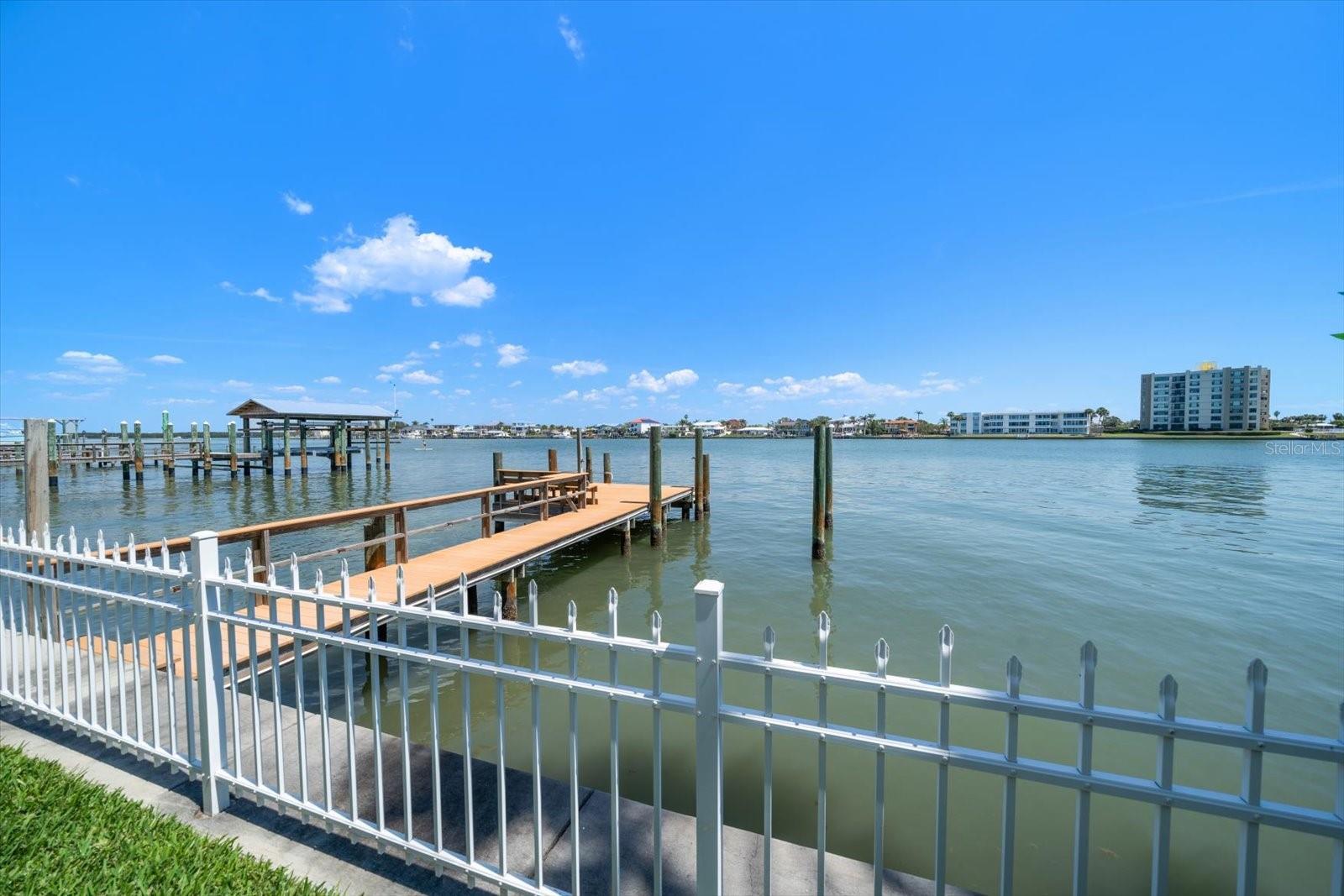 785 BAY ESPLANADE, CLEARWATER BEACH, FL, 33767