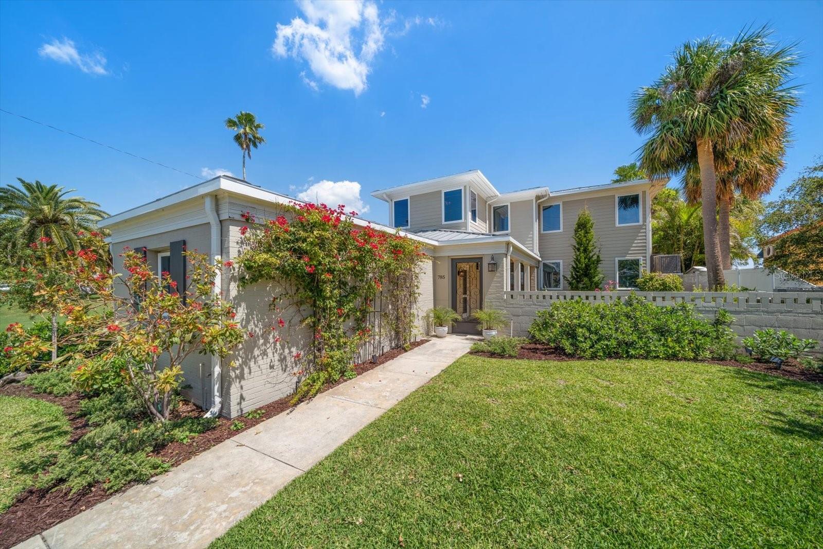 785 BAY ESPLANADE, CLEARWATER BEACH, FL, 33767