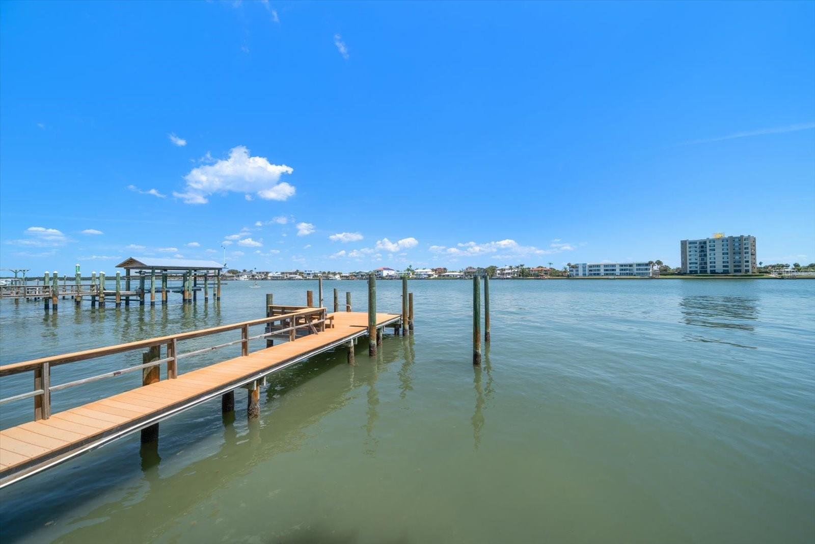 785 BAY ESPLANADE, CLEARWATER BEACH, FL, 33767
