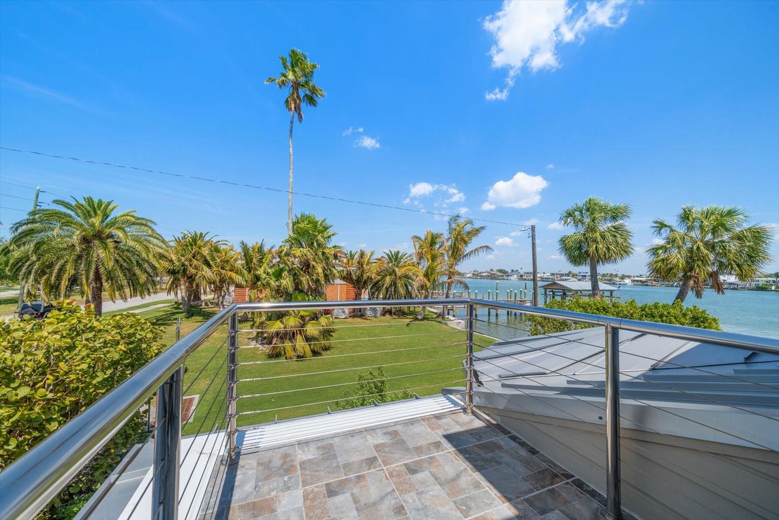 785 BAY ESPLANADE, CLEARWATER BEACH, FL, 33767