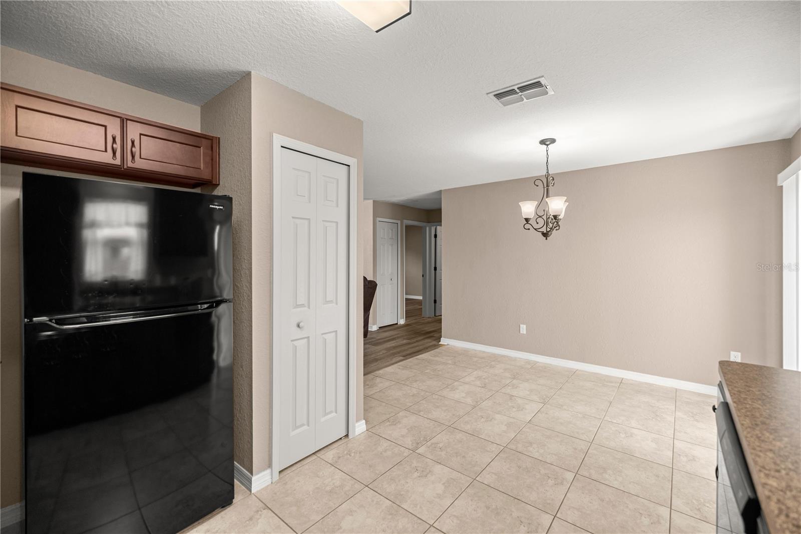 176 JUNIPER LOOP CIR, OCALA, FL, 34480