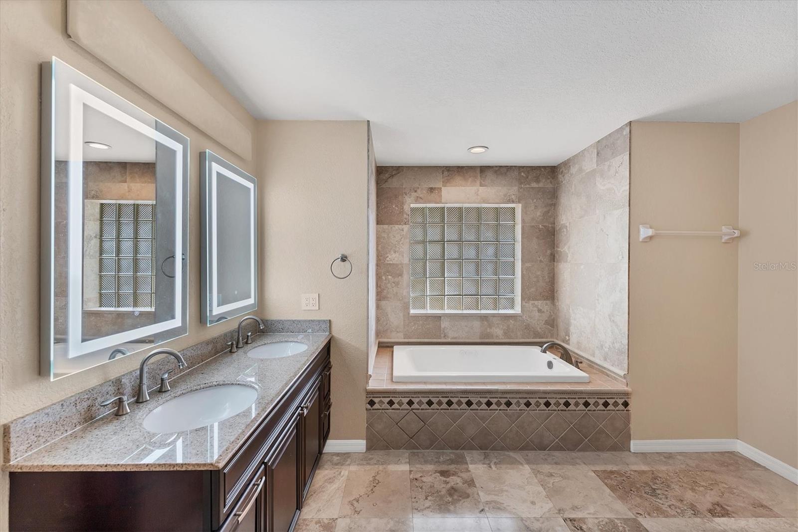 1668 TROPICAIRE BLVD, NORTH PORT, FL, 34286