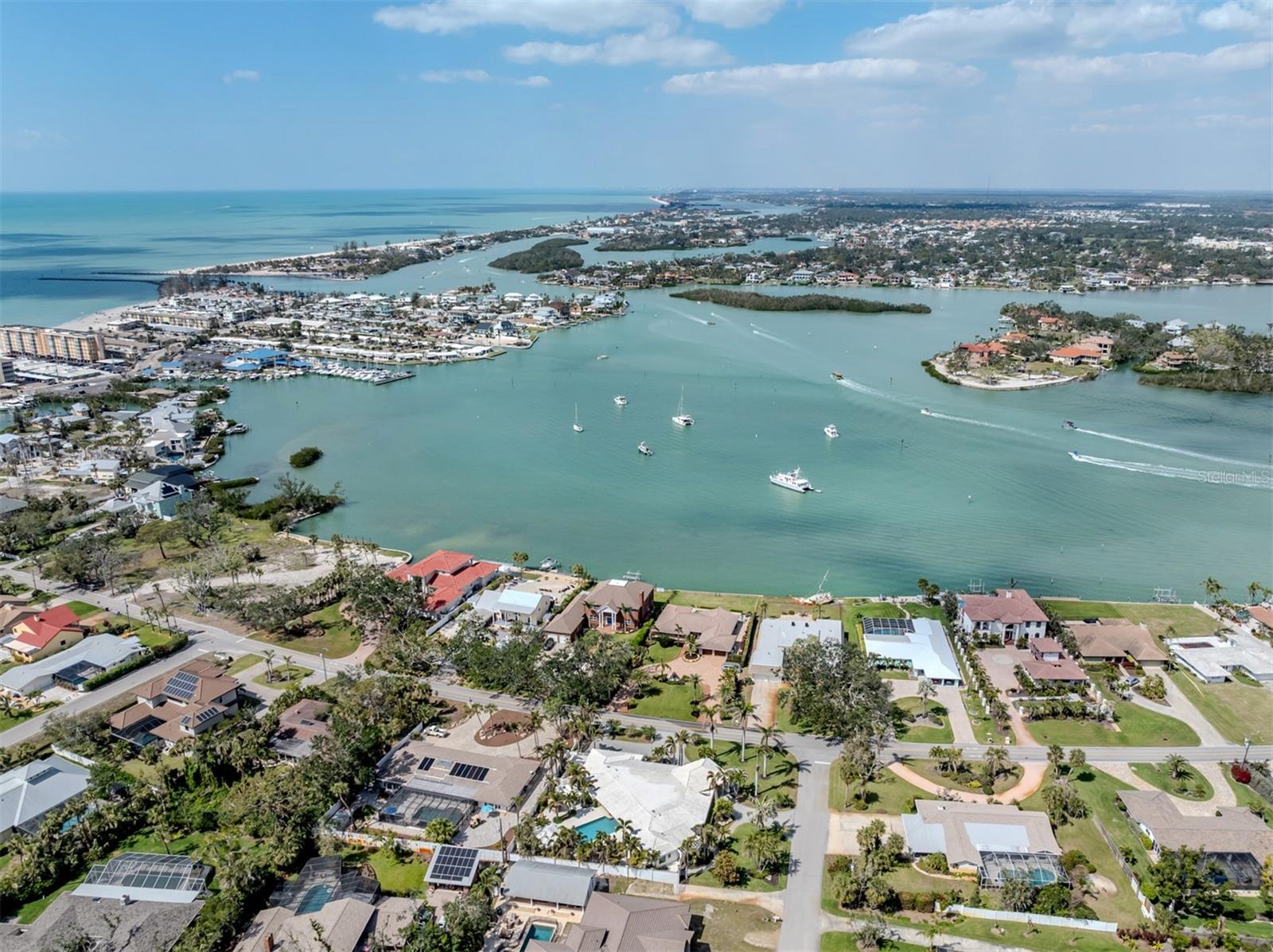 701 LAGUNA DR, VENICE, FL, 34285