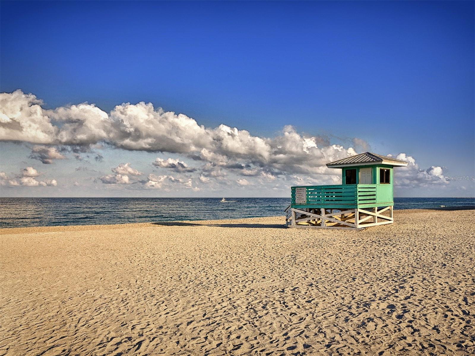 701 LAGUNA DR, VENICE, FL, 34285