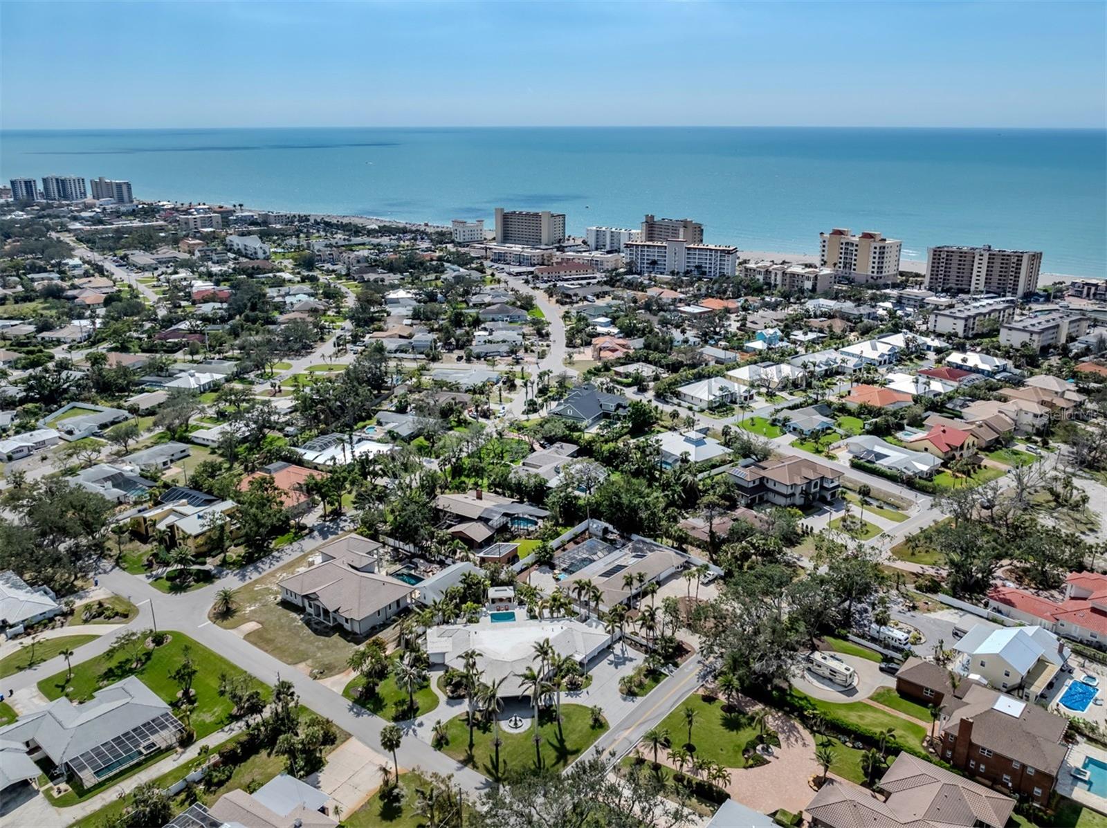 701 LAGUNA DR, VENICE, FL, 34285