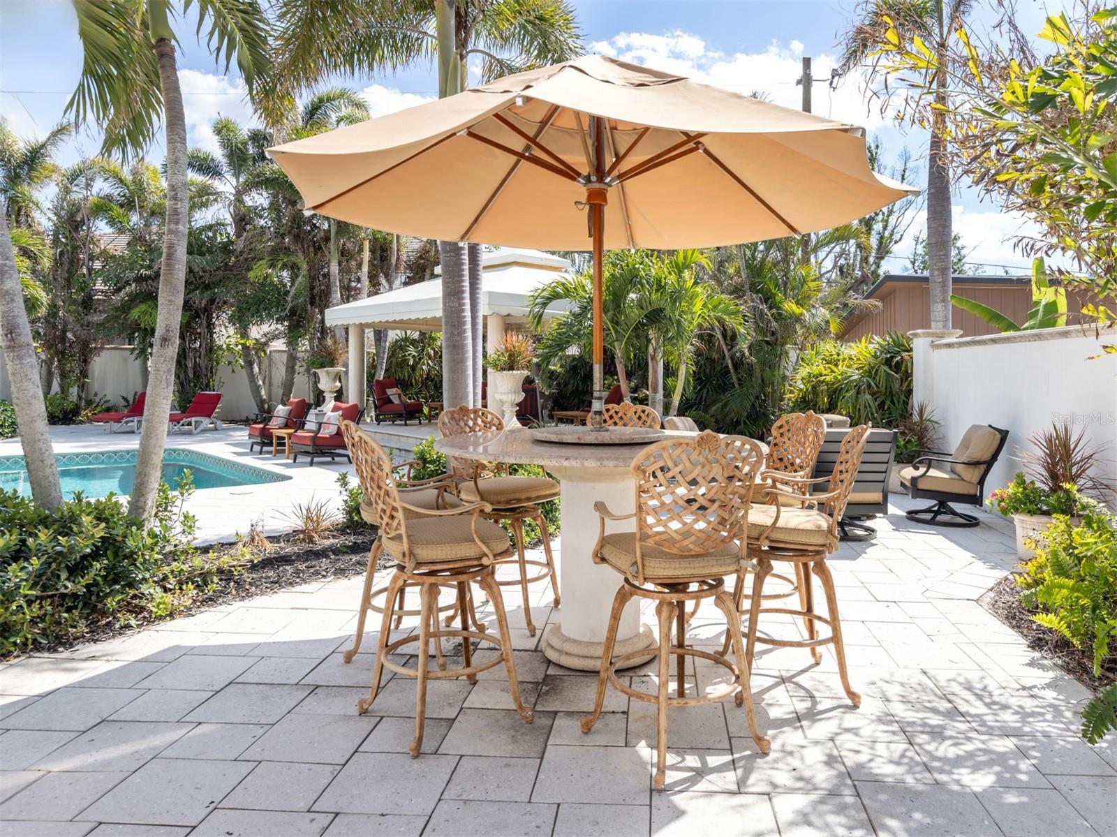 701 LAGUNA DR, VENICE, FL, 34285