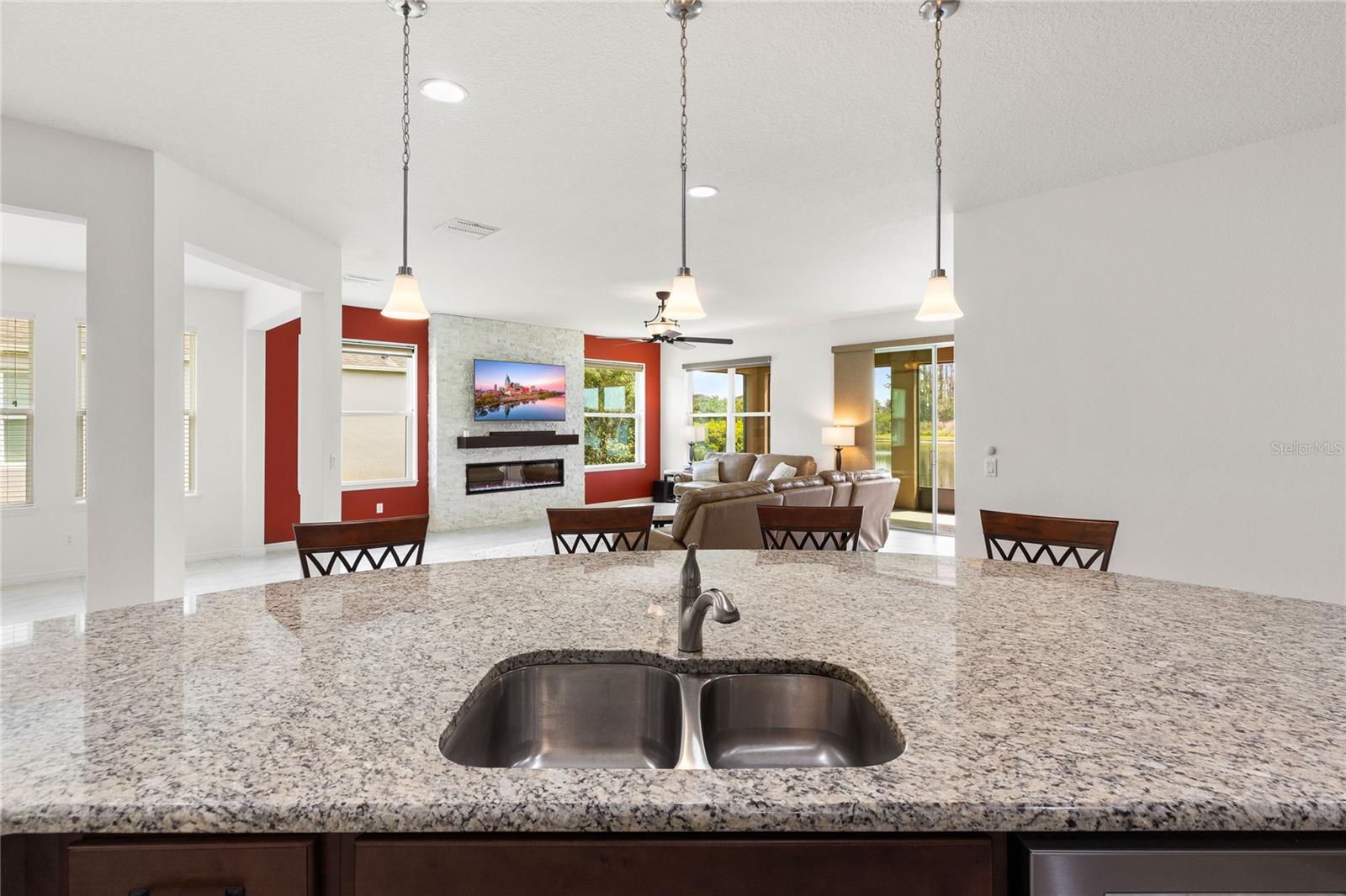 3936 PARKHOUSE DR, ORLANDO, FL, 32824