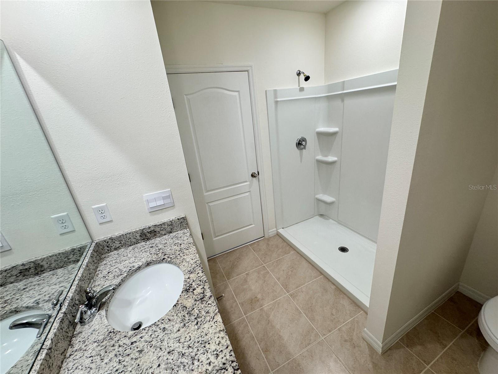 1180 CASCADES AVE, DAVENPORT, FL, 33837