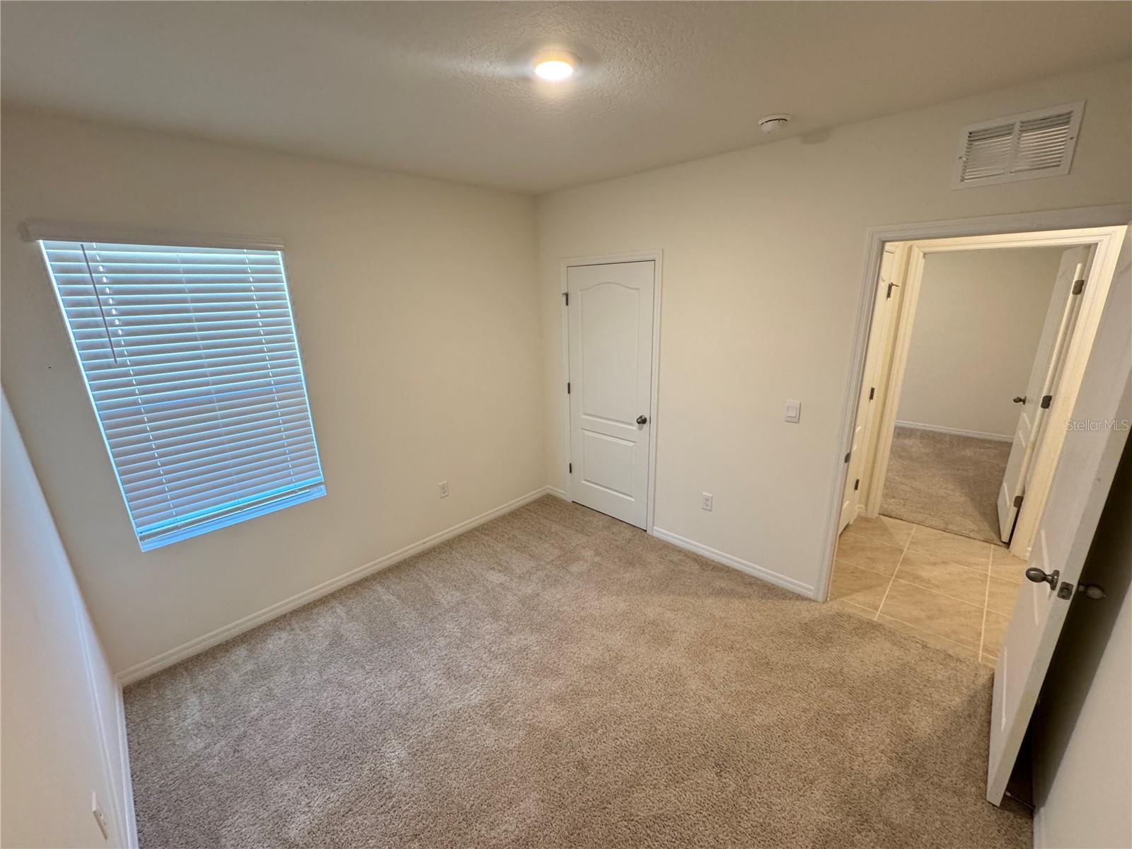 1180 CASCADES AVE, DAVENPORT, FL, 33837