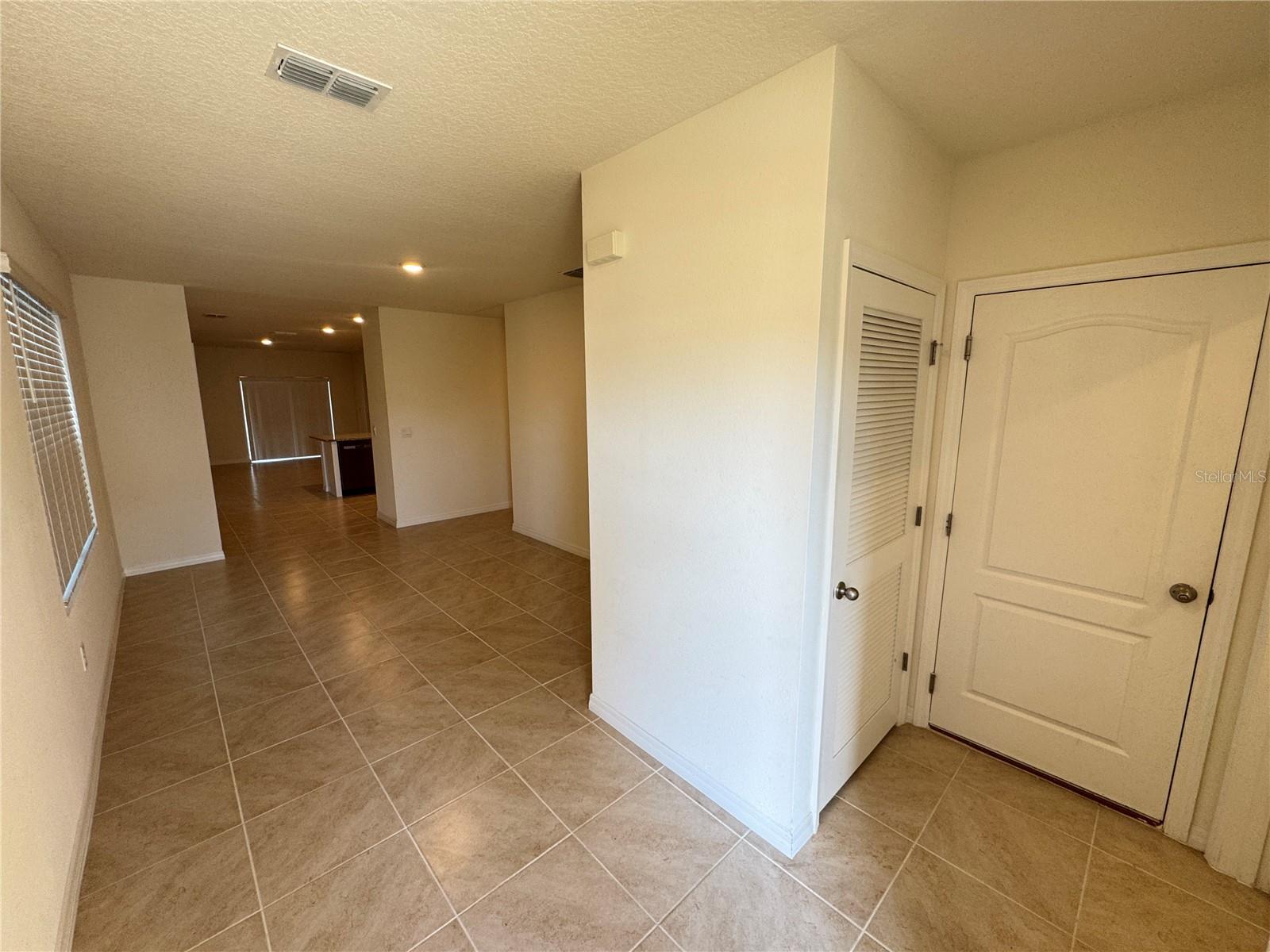 1180 CASCADES AVE, DAVENPORT, FL, 33837