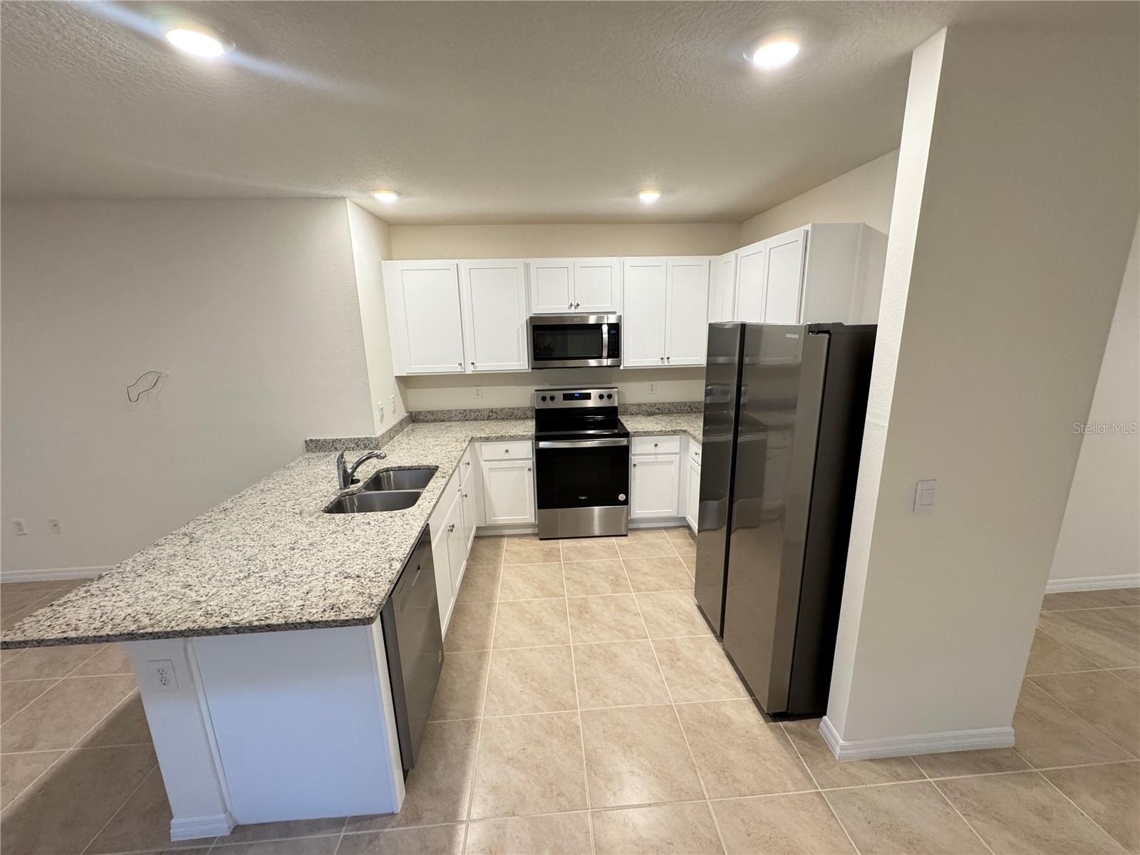 1180 CASCADES AVE, DAVENPORT, FL, 33837