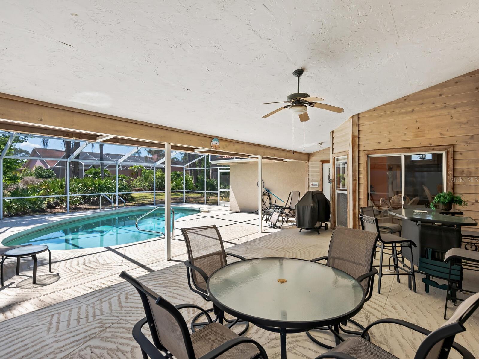 3786 SURREY LN, SARASOTA, FL, 34235