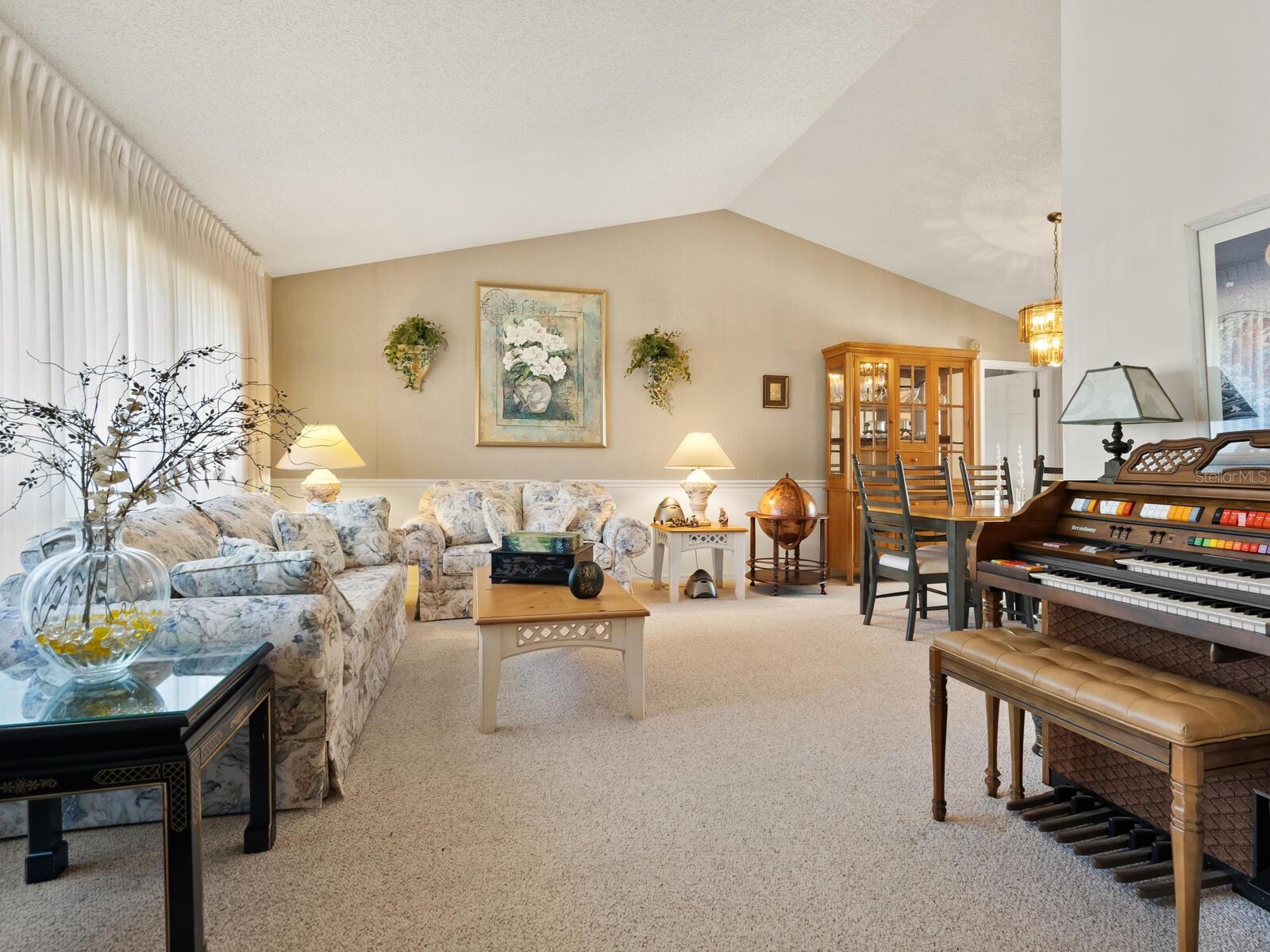 3786 SURREY LN, SARASOTA, FL, 34235