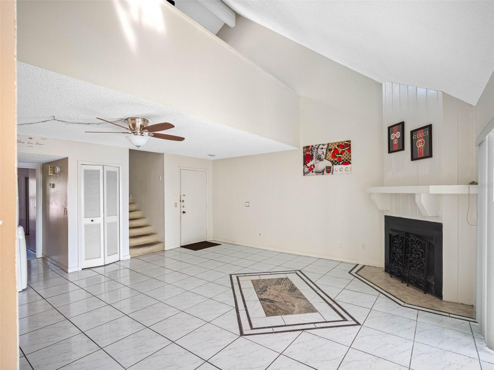 5122 PURITAN CIR #5122, TAMPA, FL, 33617