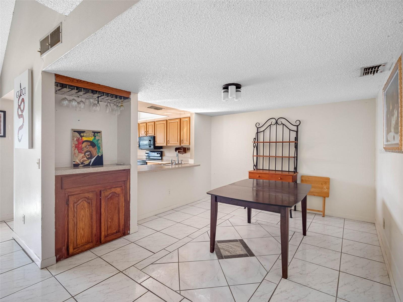 5122 PURITAN CIR #5122, TAMPA, FL, 33617