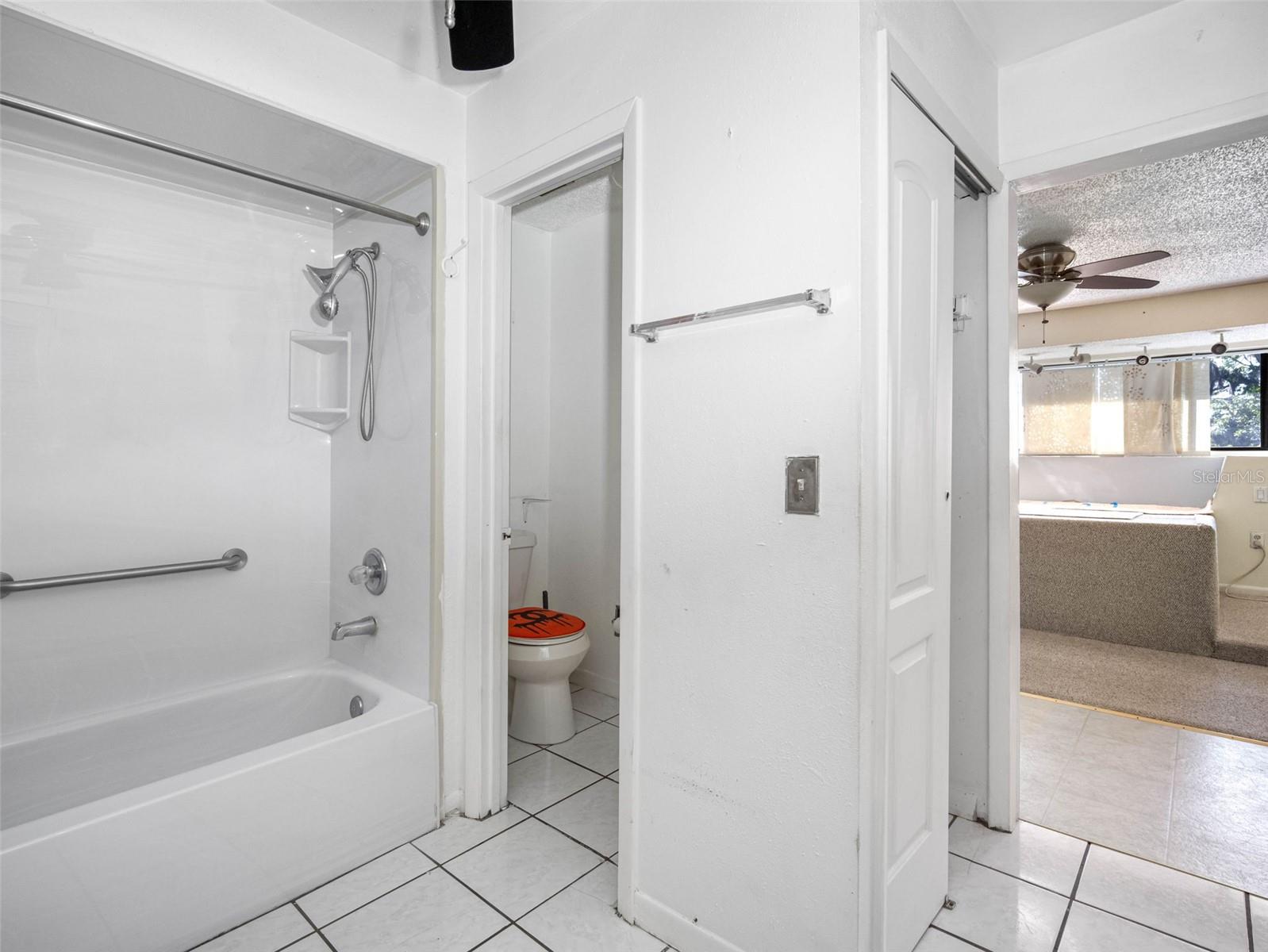 5122 PURITAN CIR #5122, TAMPA, FL, 33617