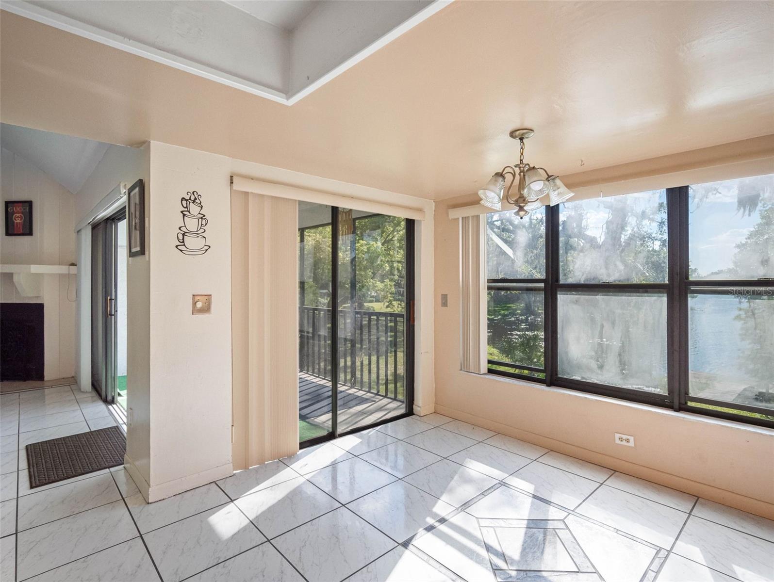 5122 PURITAN CIR #5122, TAMPA, FL, 33617