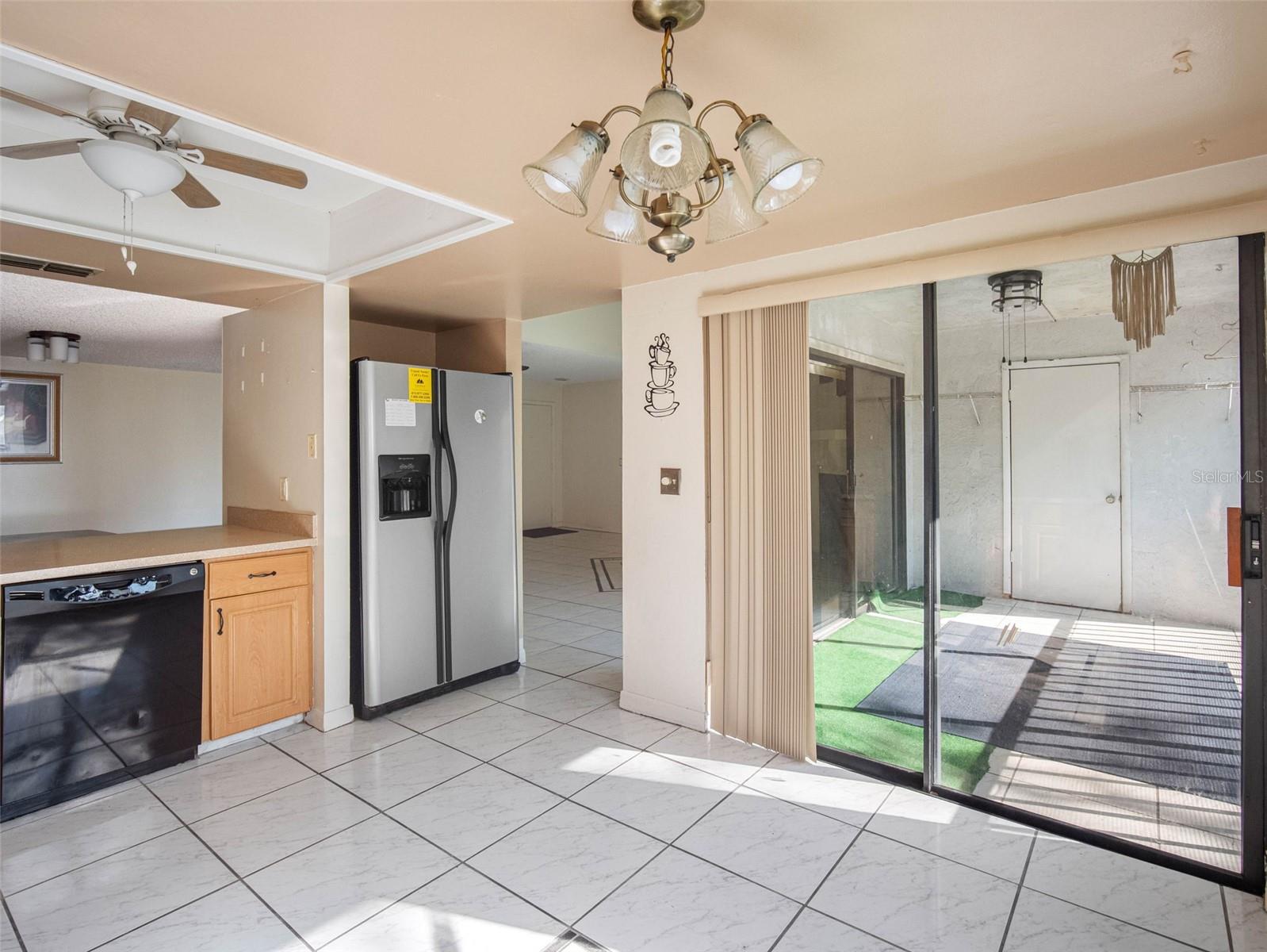 5122 PURITAN CIR #5122, TAMPA, FL, 33617