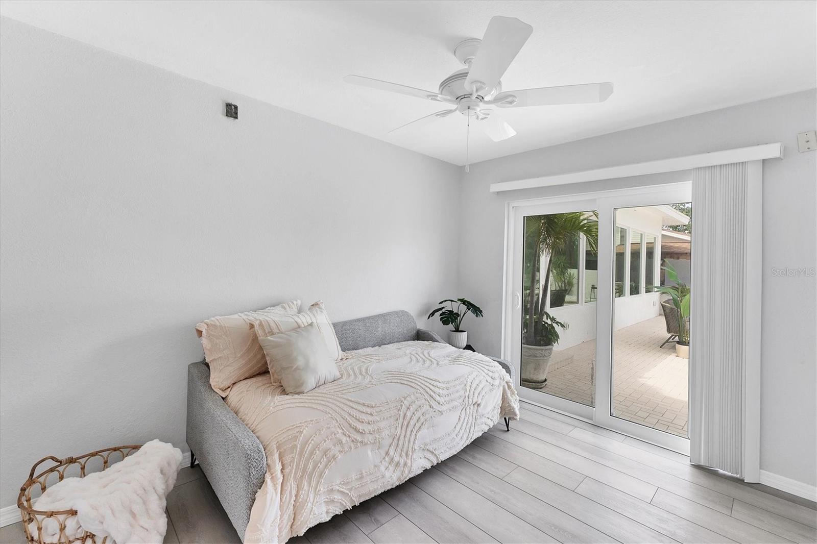 3941 14TH LN NE, ST PETERSBURG, FL, 33703