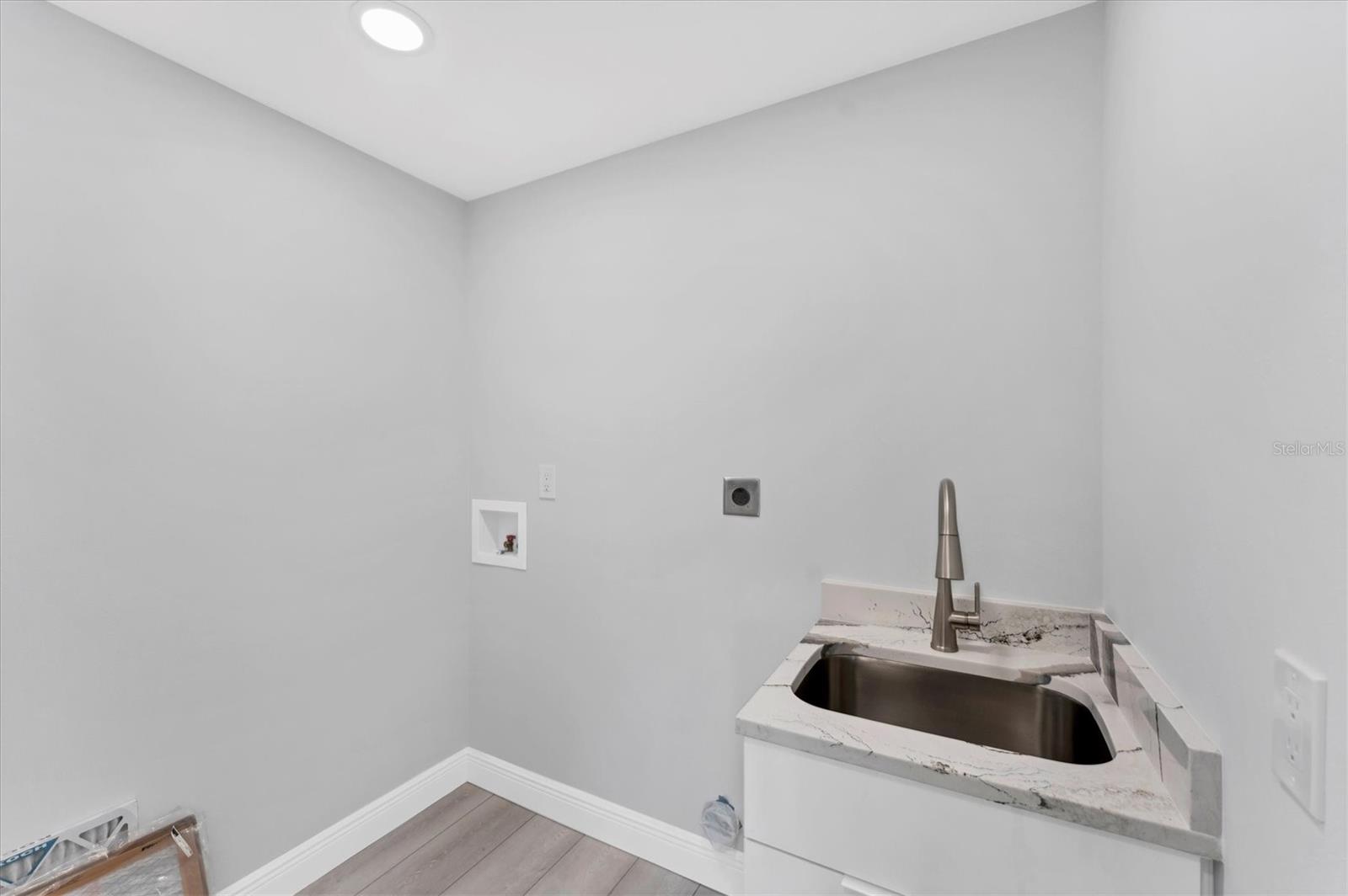 3941 14TH LN NE, ST PETERSBURG, FL, 33703