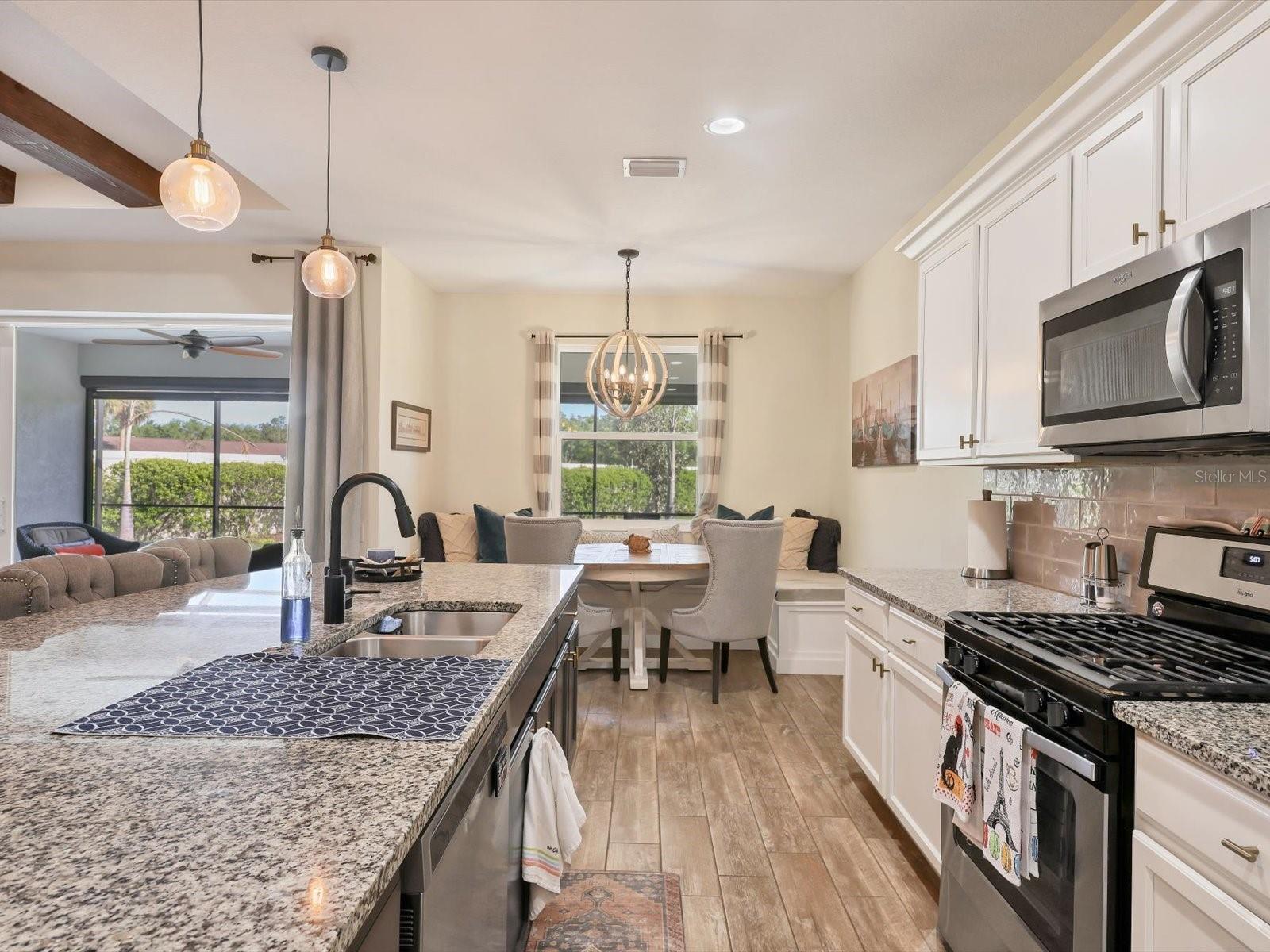 1041 BUTTERCUP GLN, BRADENTON, FL, 34212