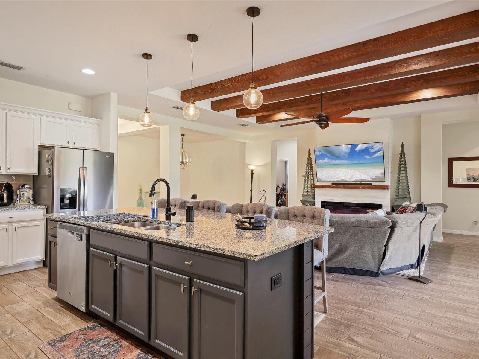 1041 BUTTERCUP GLN, BRADENTON, FL, 34212