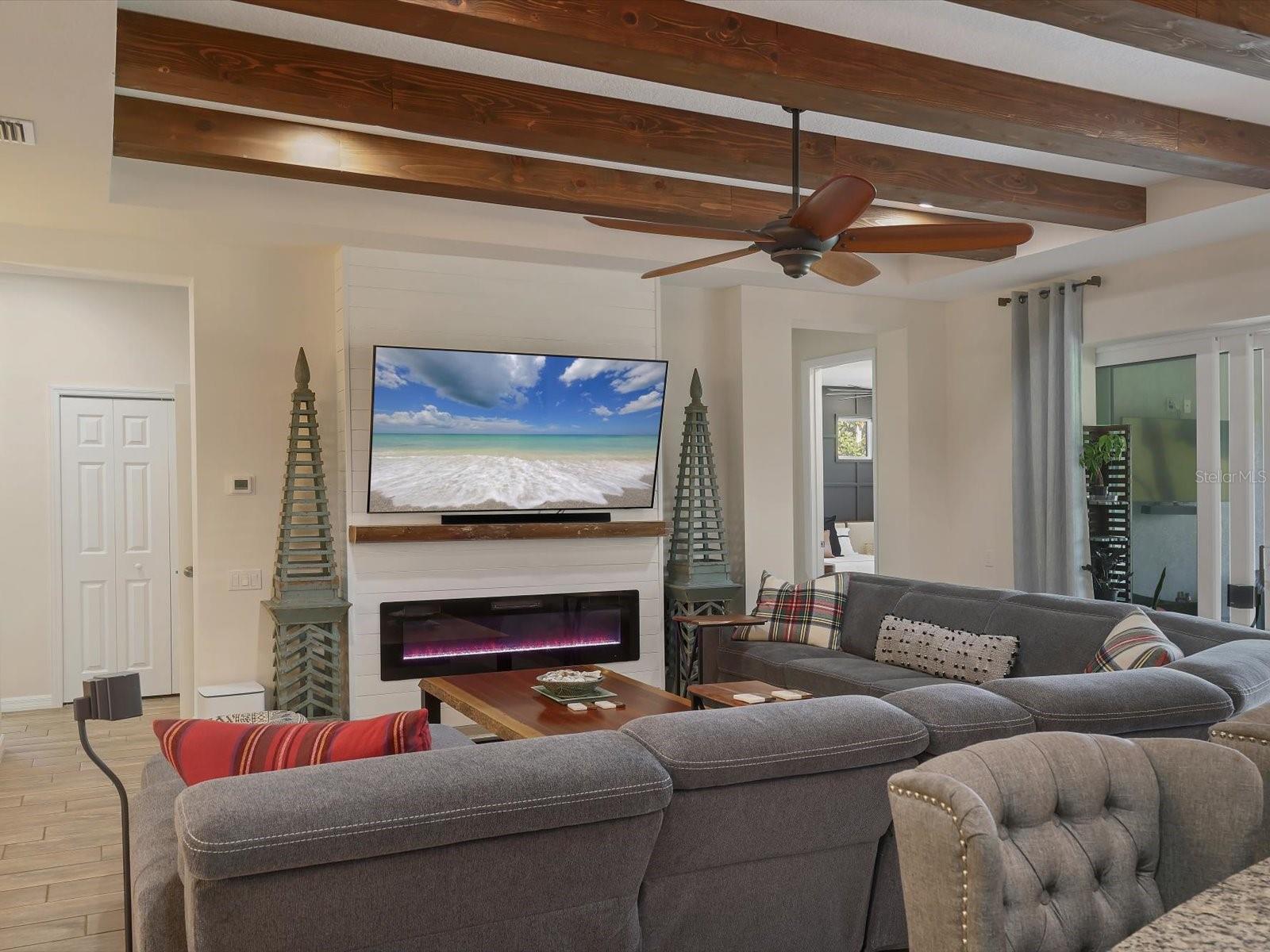 1041 BUTTERCUP GLN, BRADENTON, FL, 34212