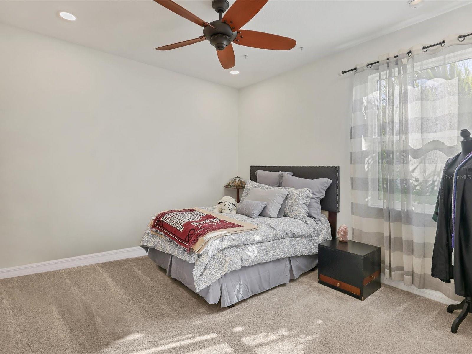 1041 BUTTERCUP GLN, BRADENTON, FL, 34212