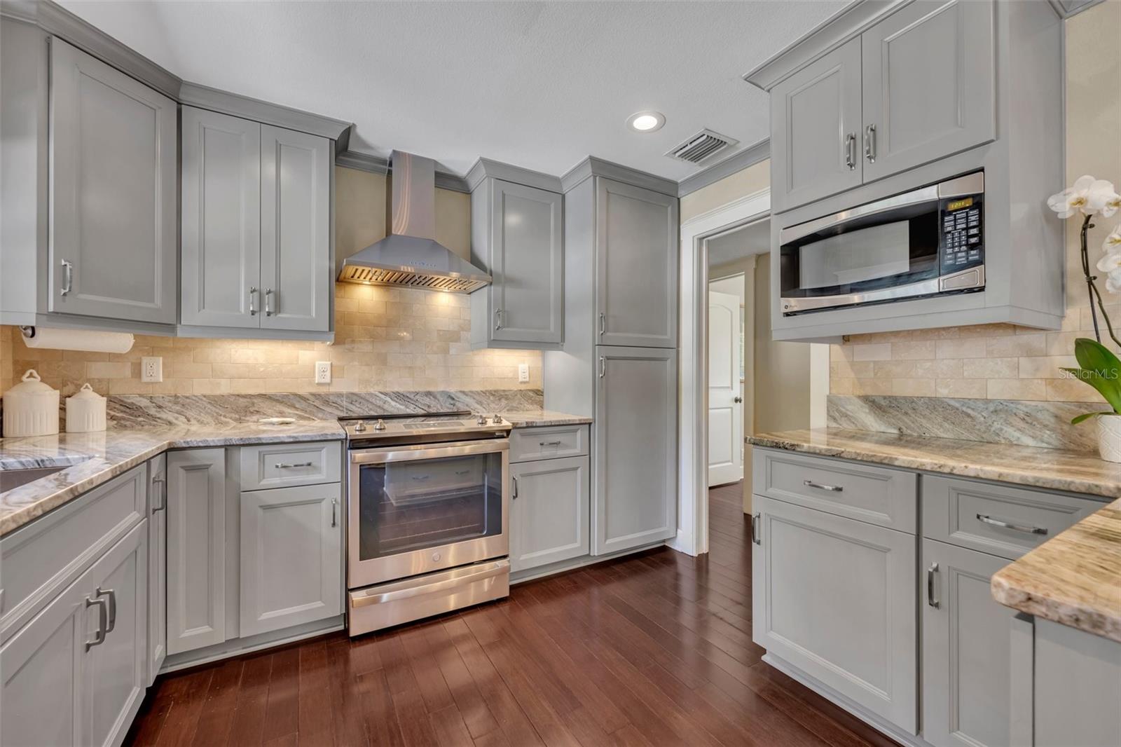 1633 PINE AVE, WINTER PARK, FL, 32789