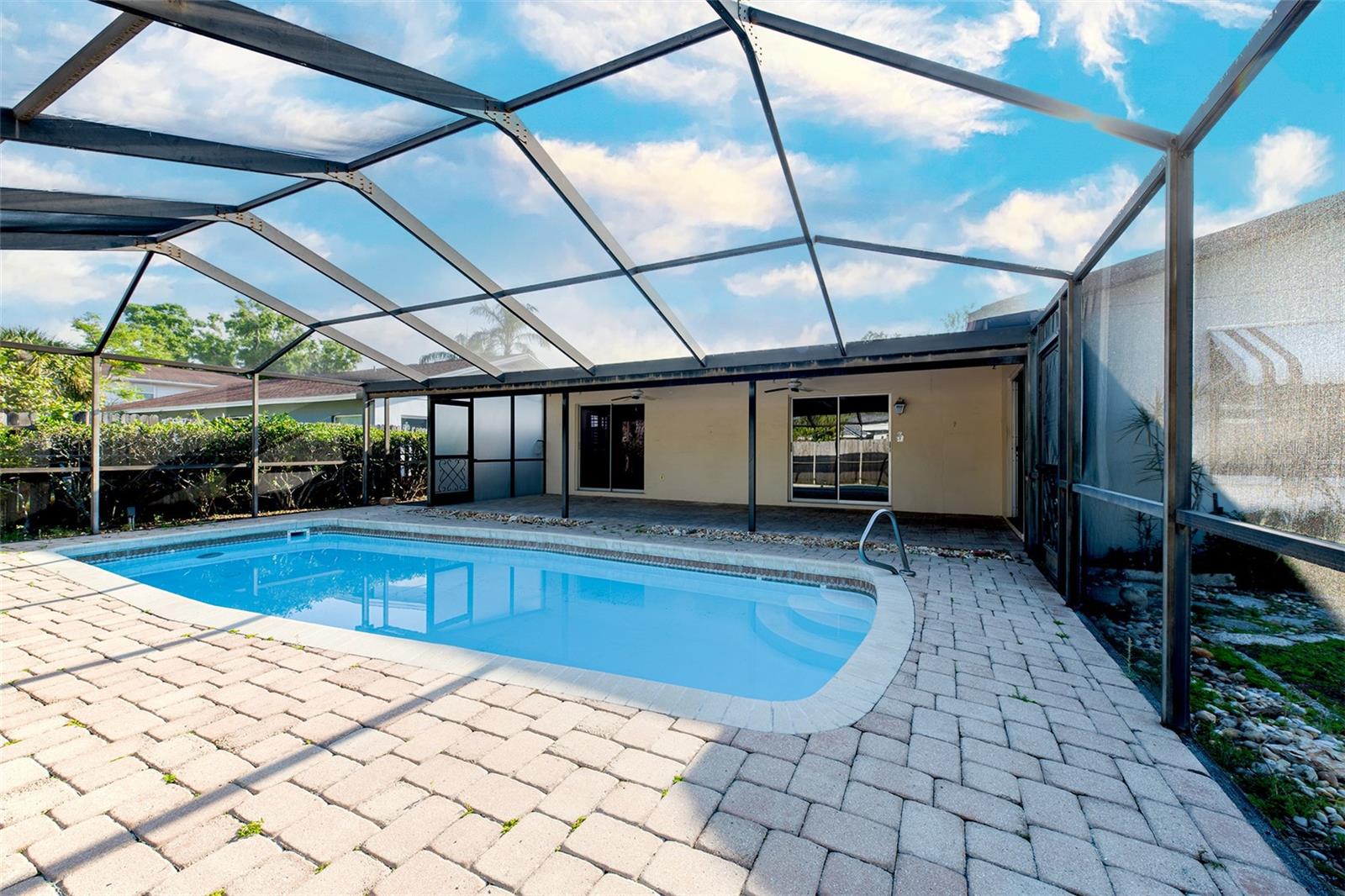 4712 TRAVERTINE DR, TAMPA, FL, 33615