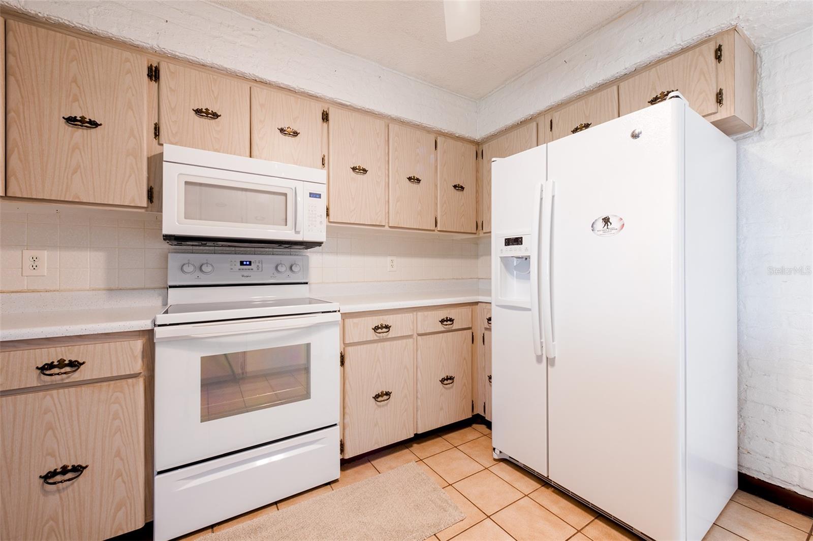 4712 TRAVERTINE DR, TAMPA, FL, 33615