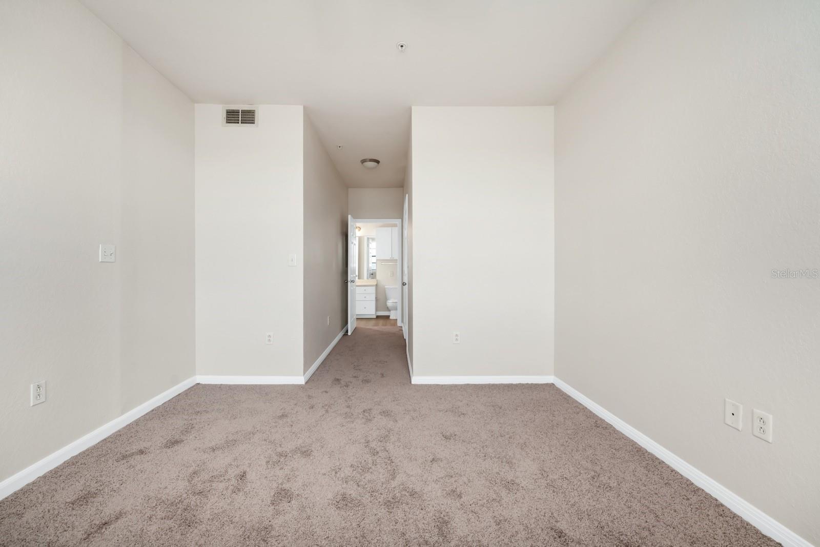 911 N ORANGE AVE #541, ORLANDO, FL, 32801