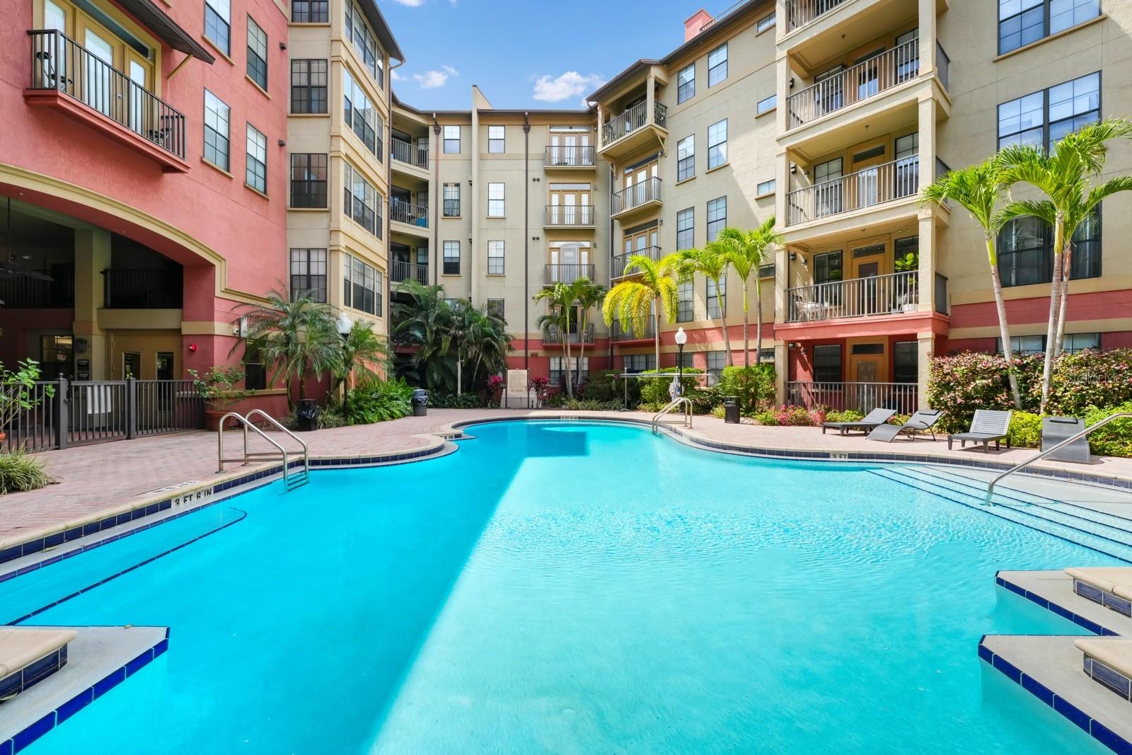 911 N ORANGE AVE #541, ORLANDO, FL, 32801