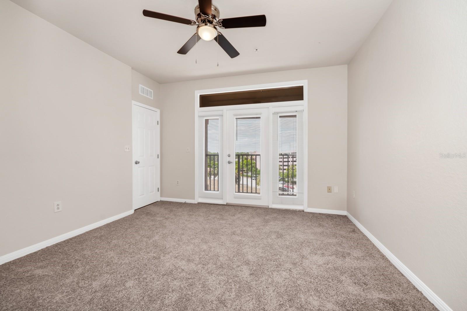 911 N ORANGE AVE #541, ORLANDO, FL, 32801