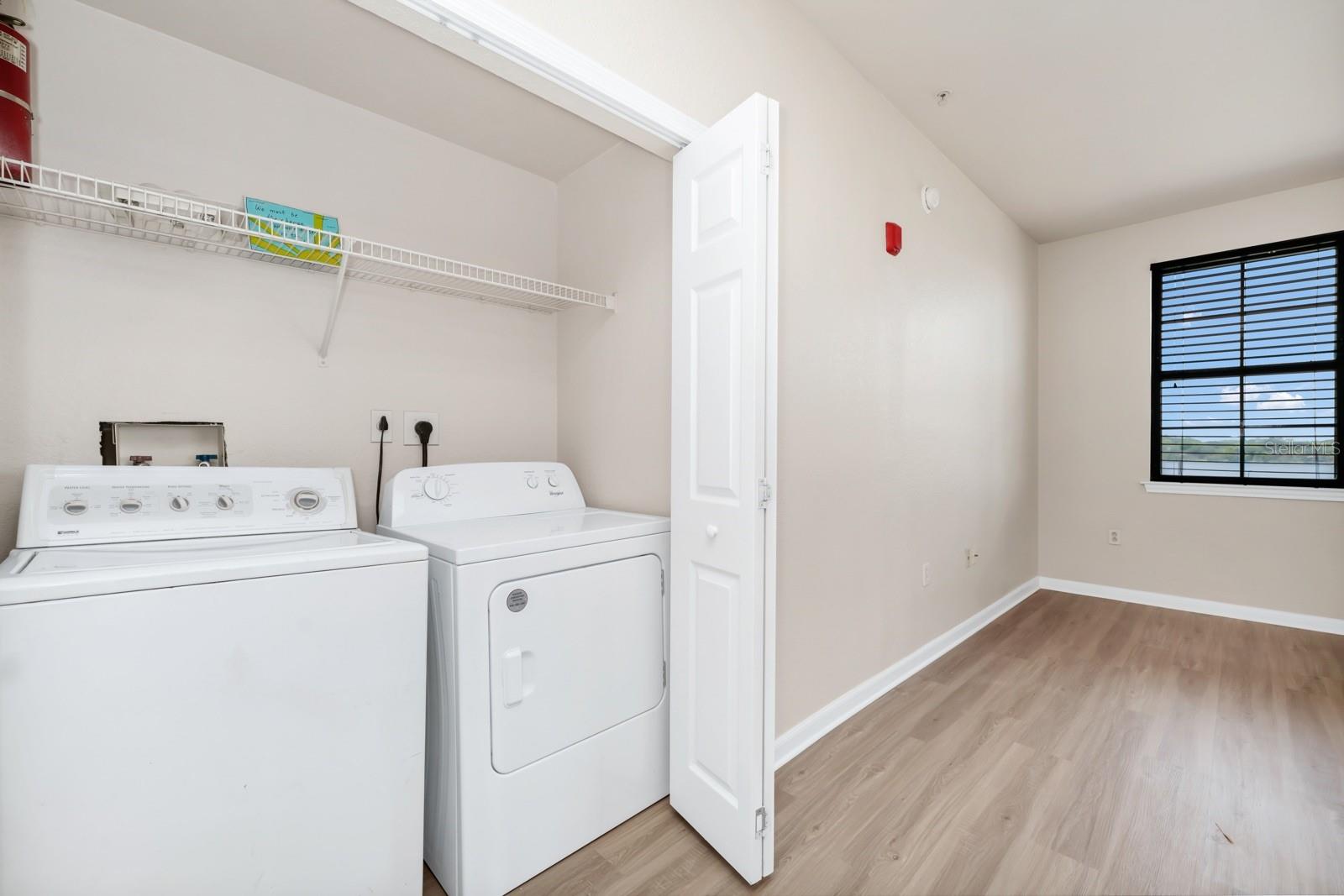 911 N ORANGE AVE #541, ORLANDO, FL, 32801