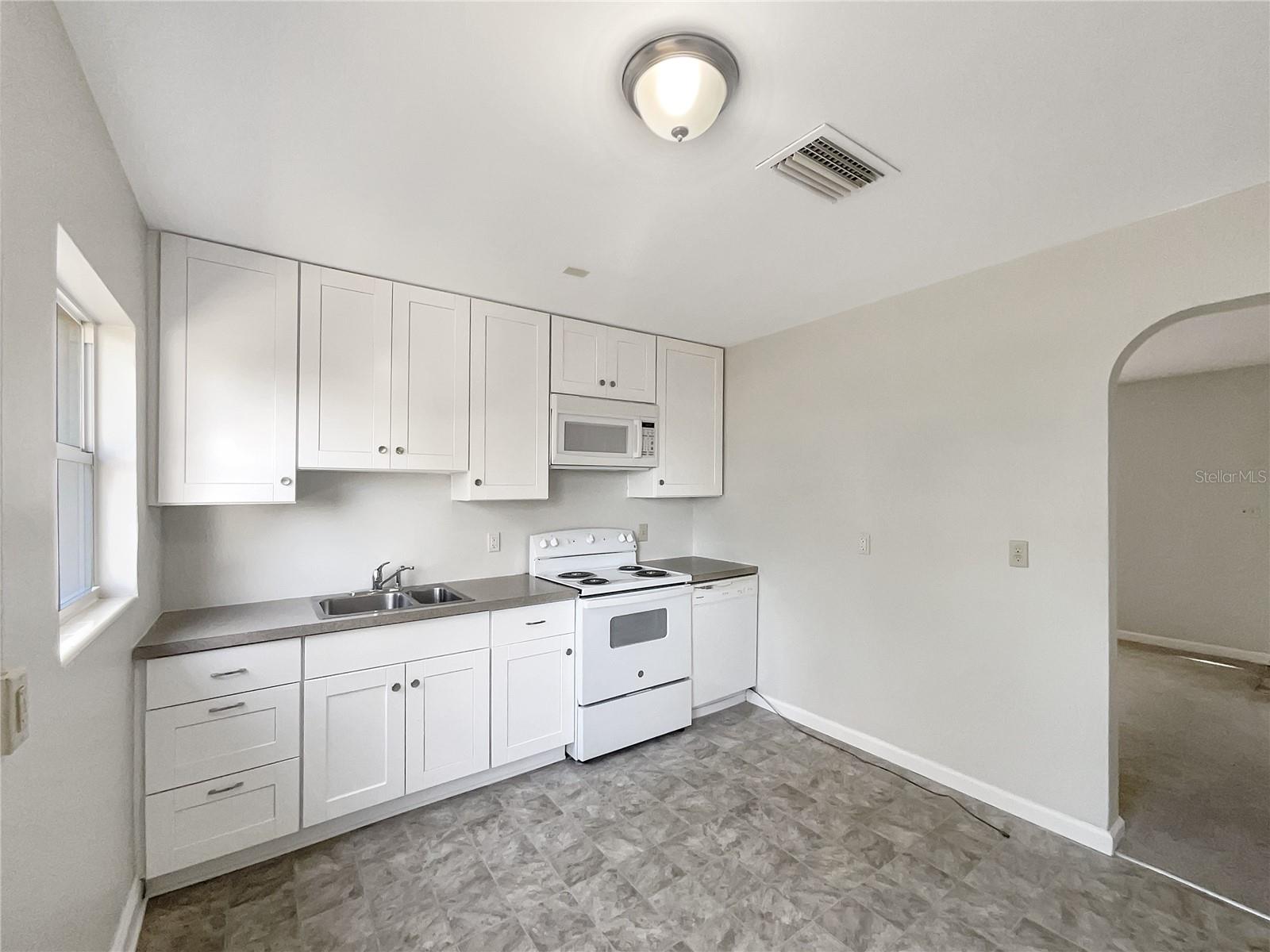 1311 BRYN MAWR AVE, LAKE WALES, FL, 33853