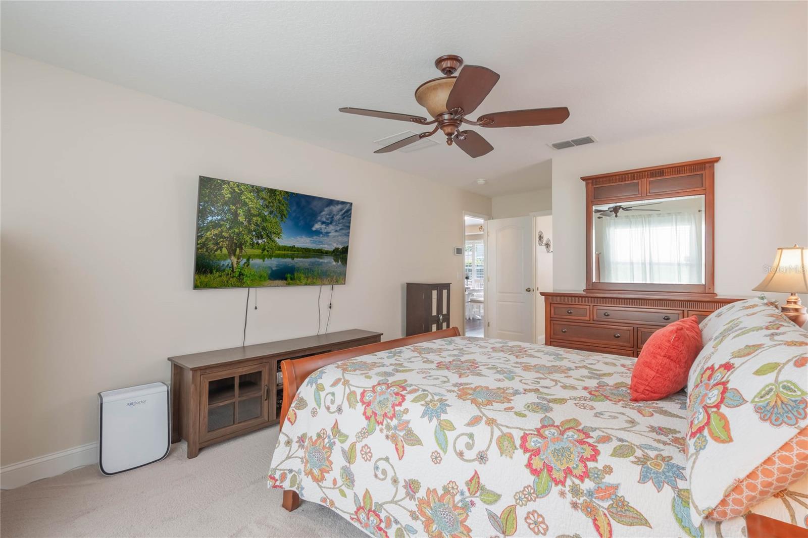 743 LAKE DOUGLAS DR, GROVELAND, FL, 34736