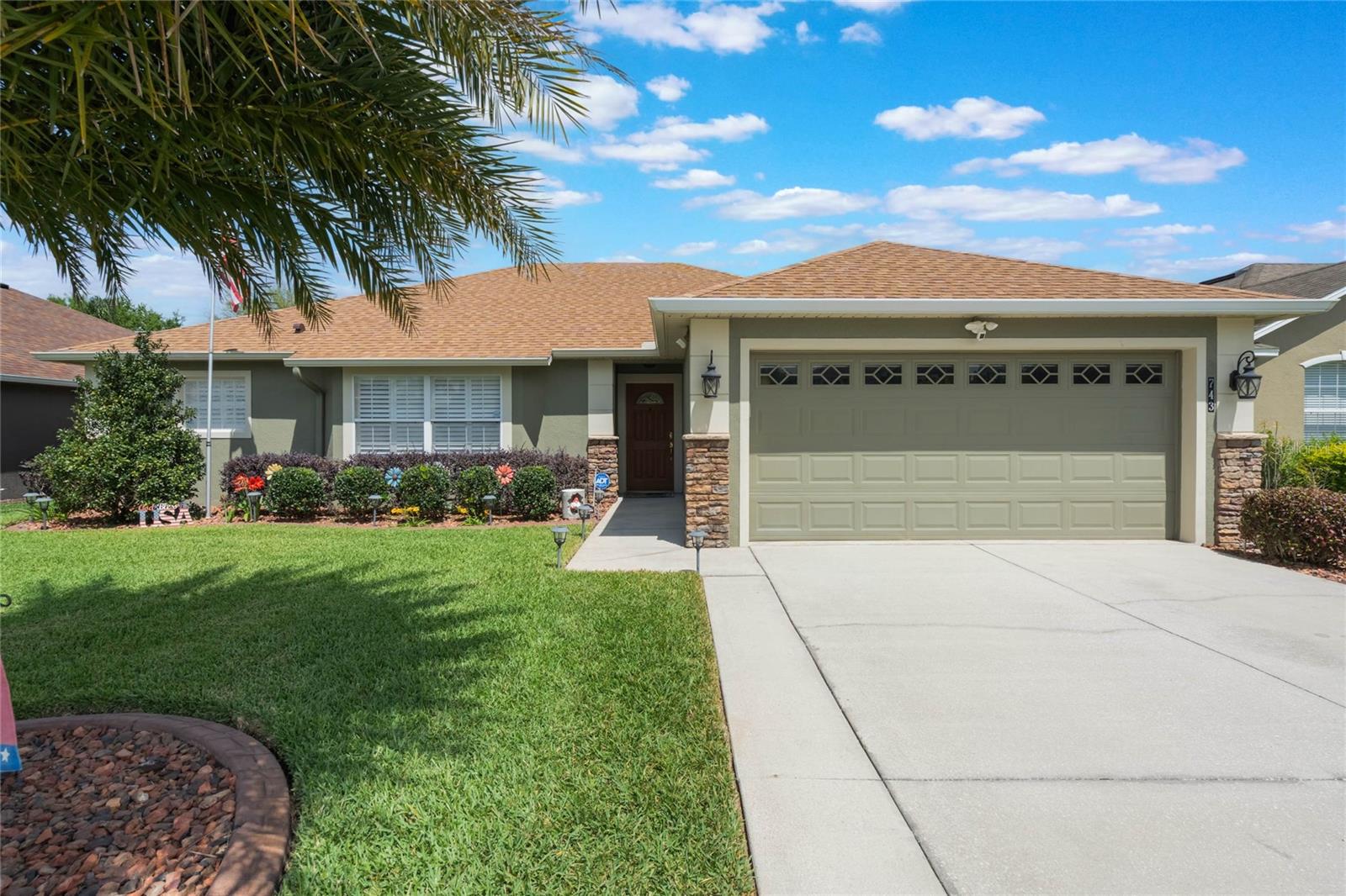 743 LAKE DOUGLAS DR, GROVELAND, FL, 34736