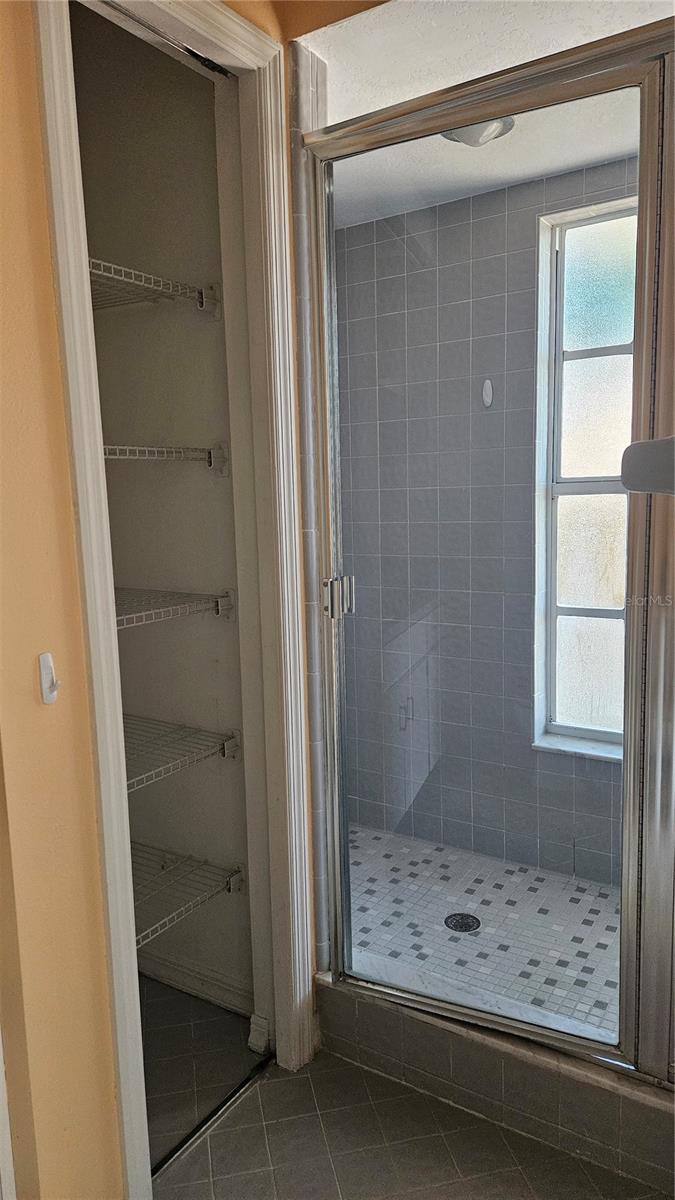 6940 4TH ST S, ST PETERSBURG, FL, 33705