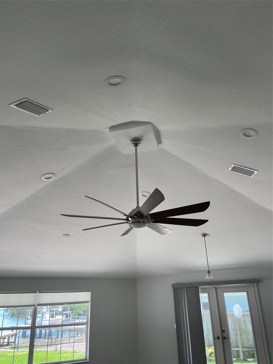 6940 4TH ST S, ST PETERSBURG, FL, 33705