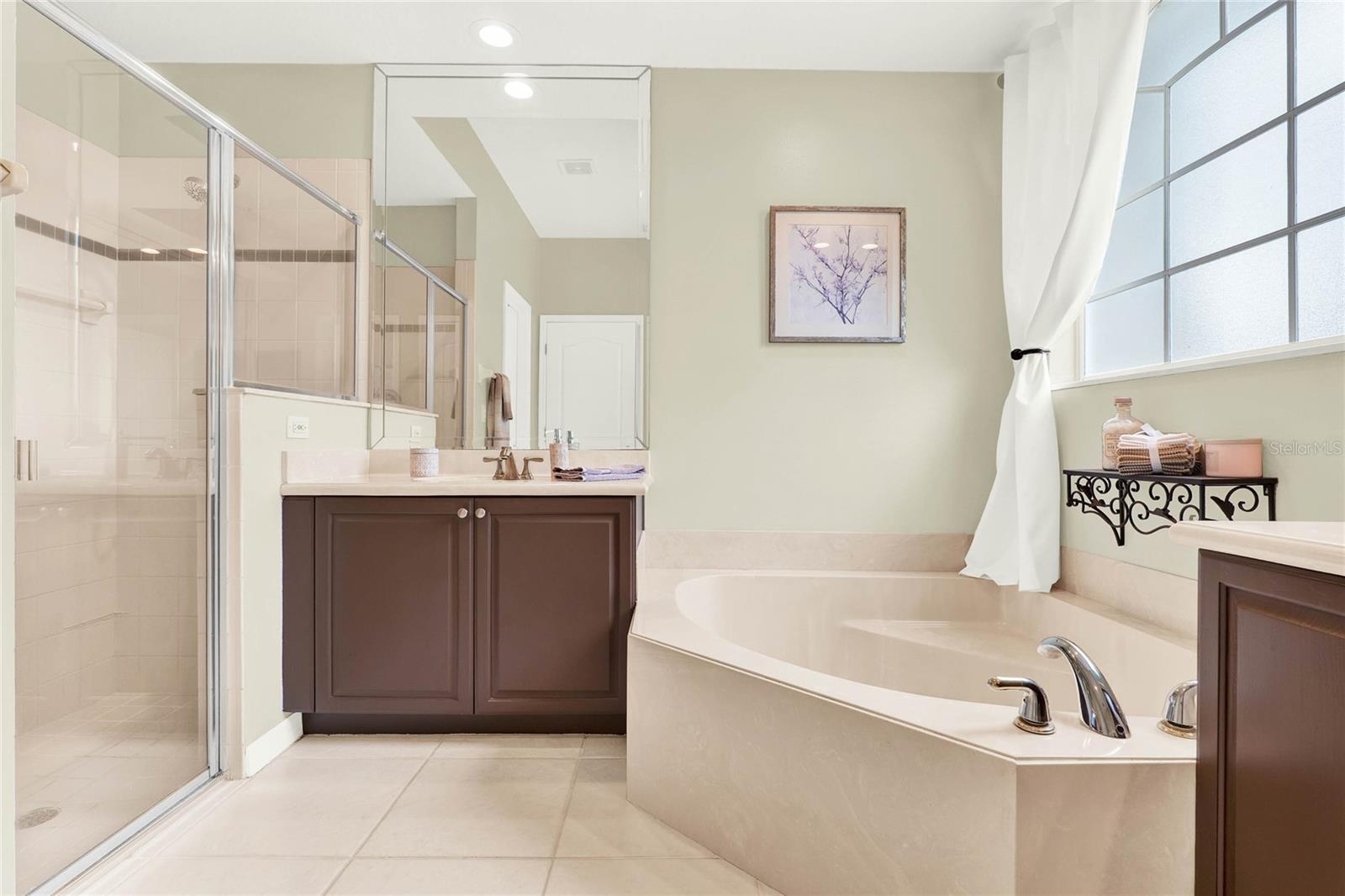 408 ALMERIA CT, WINTER SPRINGS, FL, 32708